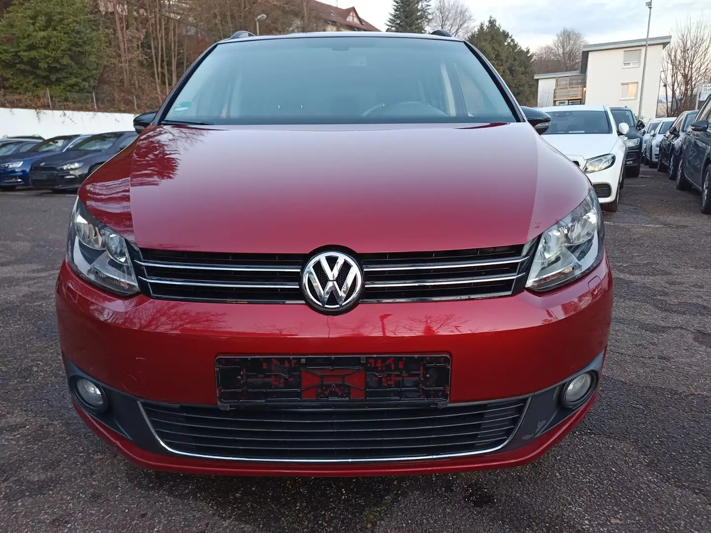 Volkswagen Touran Match BMT 7-Sitzer DSG Rouge - 2