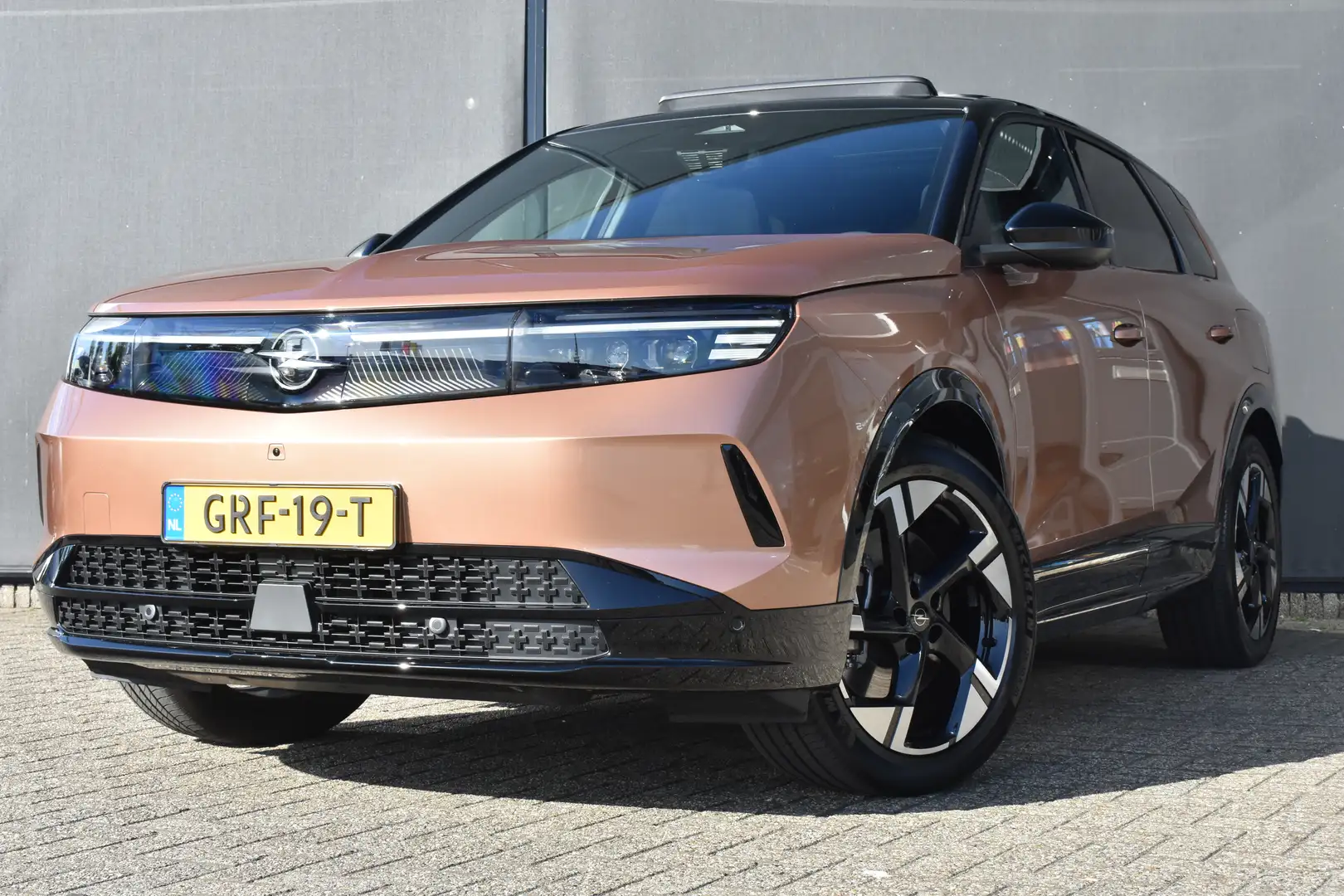Opel Grandland Electric GS 73 kWh 3 Fase | Schuif-/Kanteldak | 20 Brun - 1