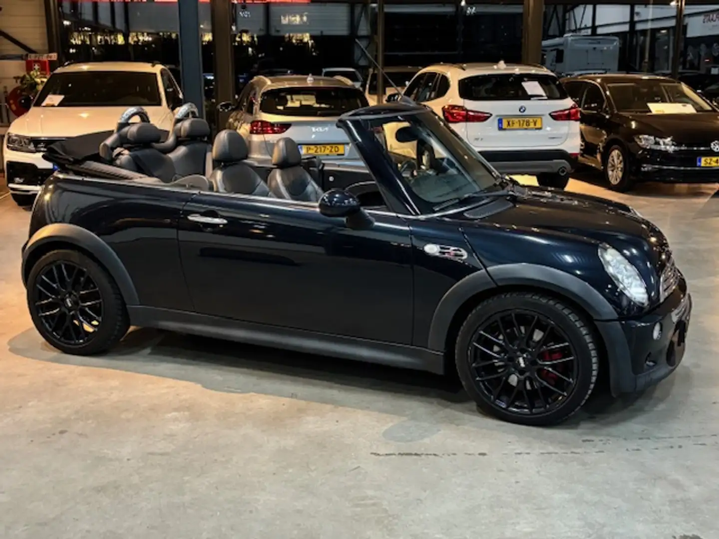 MINI Mini 1.6 210pk JC WORKS CABRIO Cooper Noir - 2
