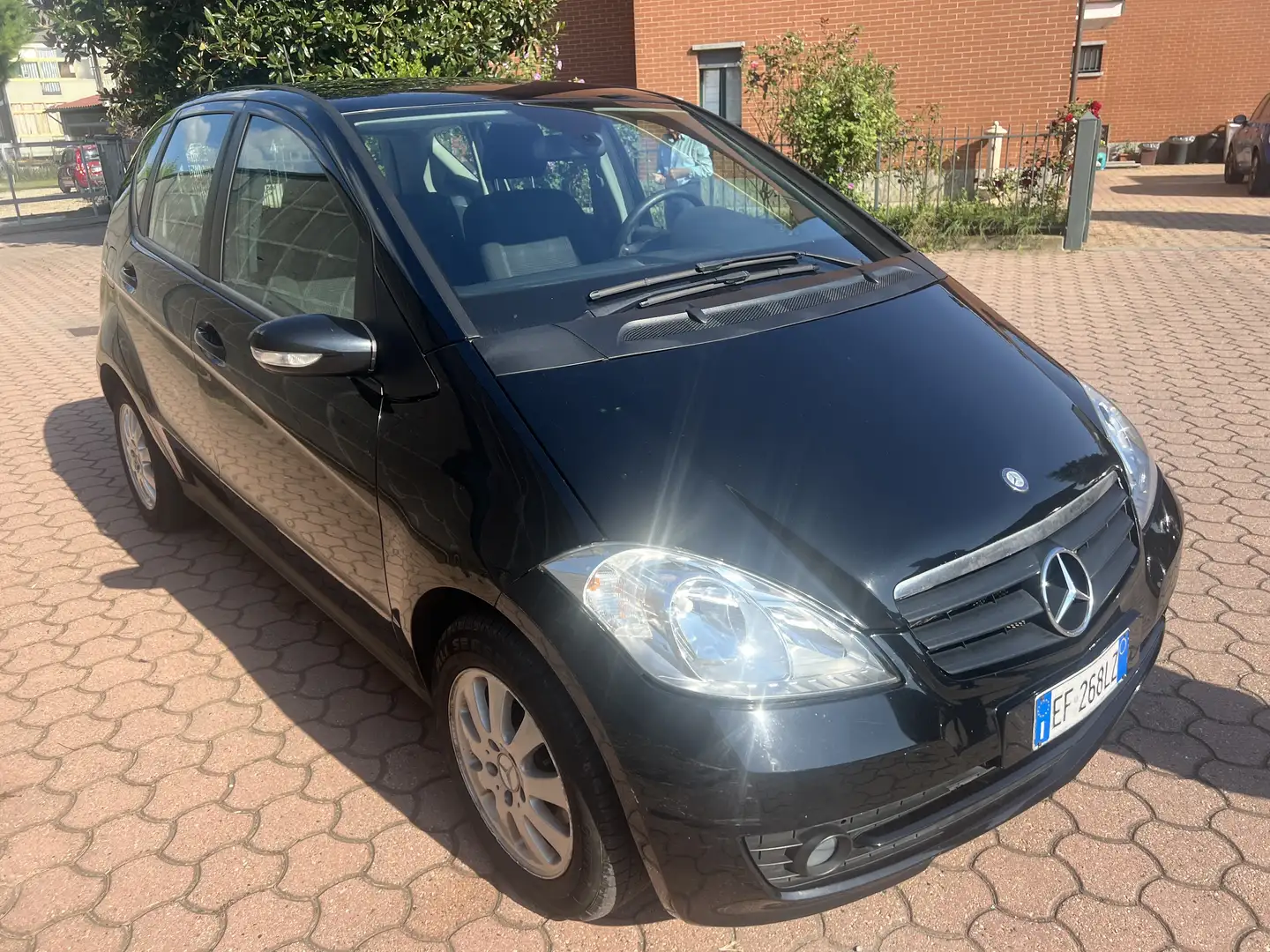Mercedes-Benz A 180 CDI AVANTGARDE MOLTO BEN TENUTA Nero - 2