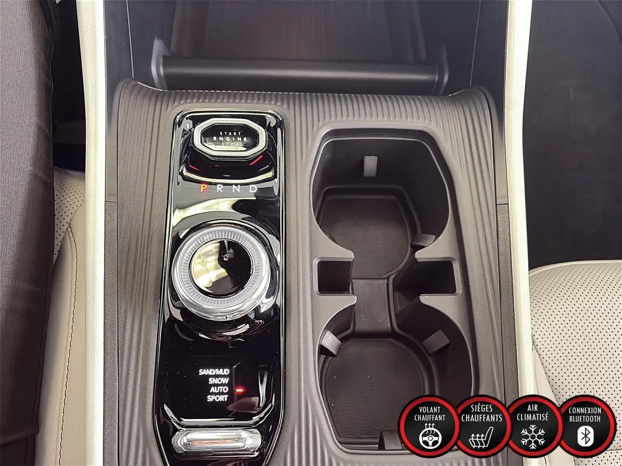 Jeep Cherokee снимка Jeep Cherokee