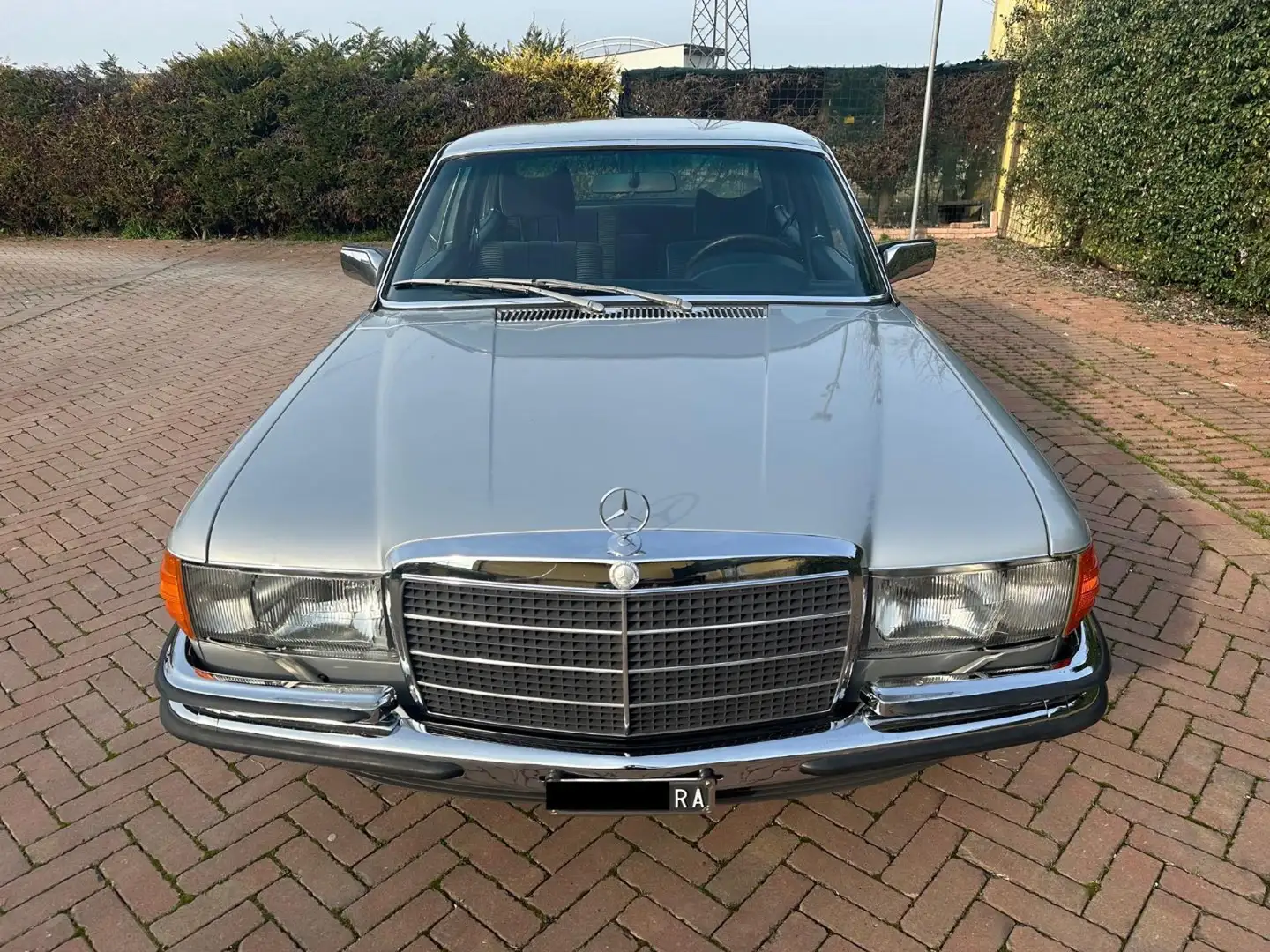 Mercedes-Benz 450 SEL Argento - 1