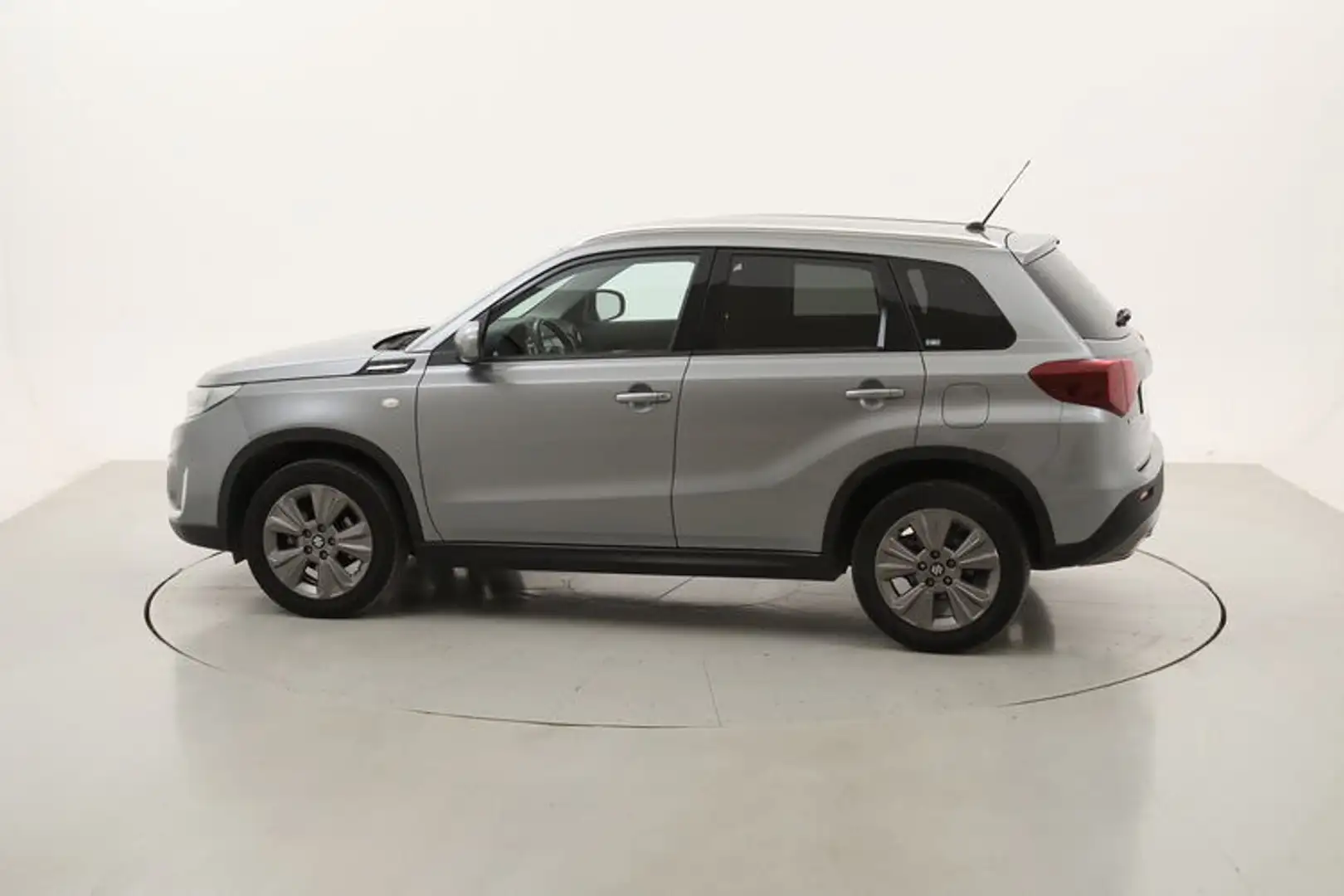 Suzuki Vitara Hybrid Cool 1.4 Mild Hybrid 129CV Argento - 2