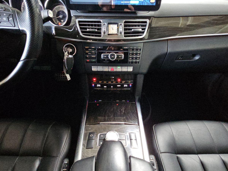 Mercedes-Benz E 350 T 4Matic BLIS ACC RFK LEDER PANO LED AHK — photo 8