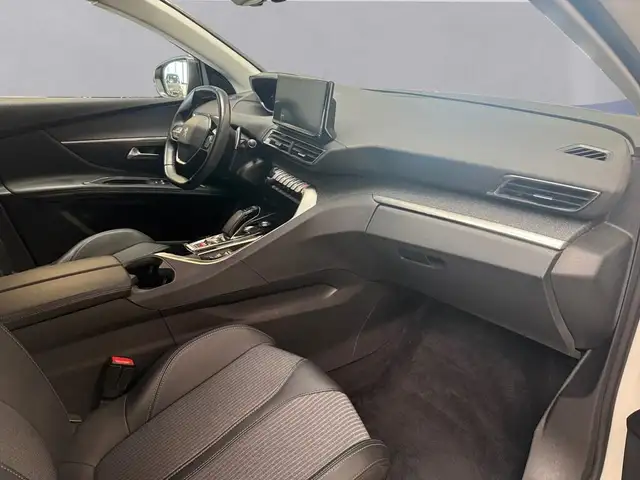 Peugeot 3008 view 14