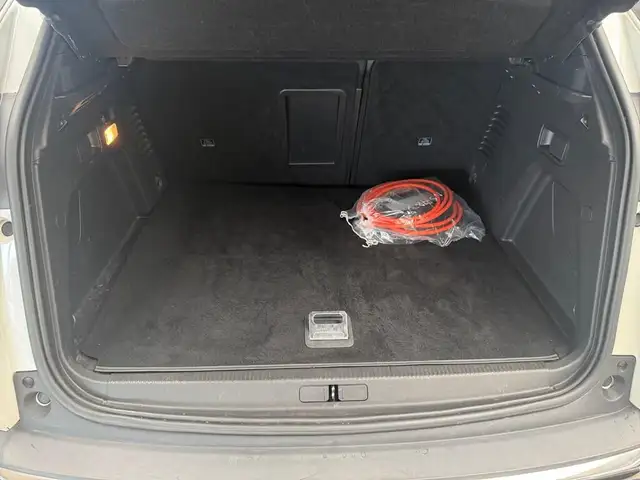 Peugeot 3008 view 15