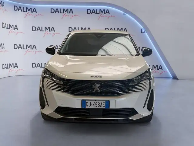 Peugeot 3008 view 8