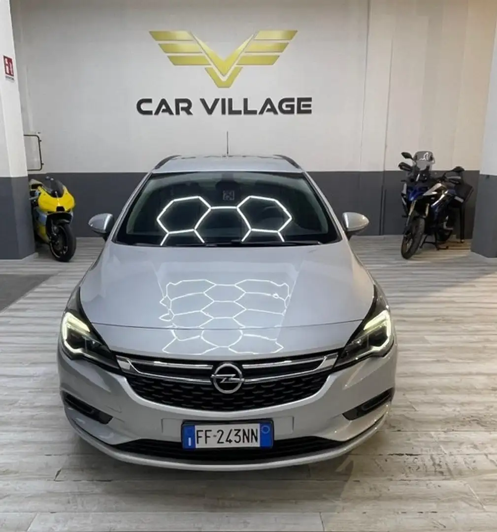 Opel Astra Astra 1.6 CDTi 136CV Start&Stop 5 porte Elective Silber - 1