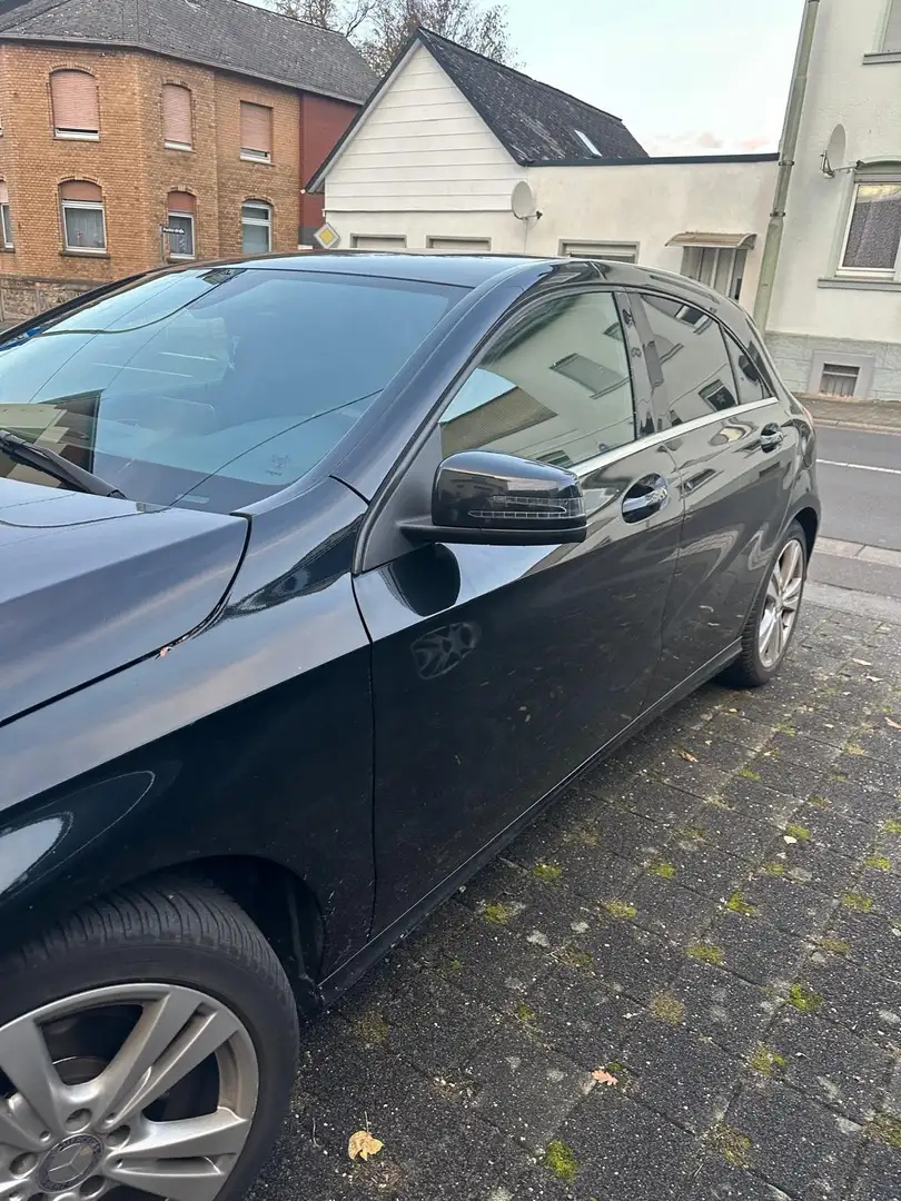 Mercedes-Benz A 200 7G-DCT Urban - 1