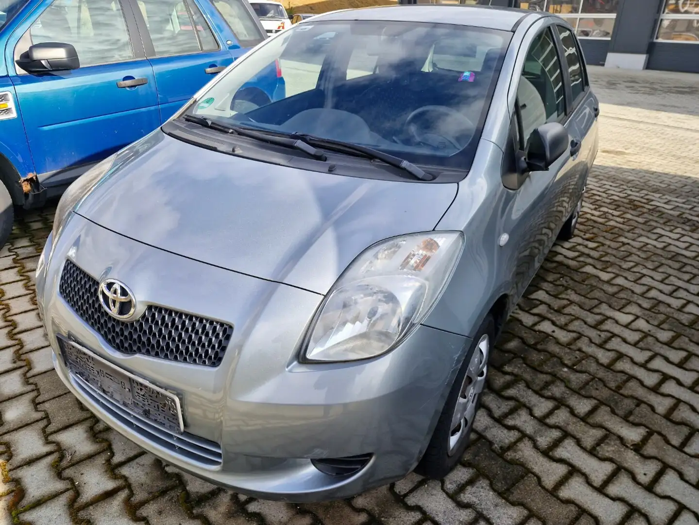 Toyota Yaris Yaris - 1