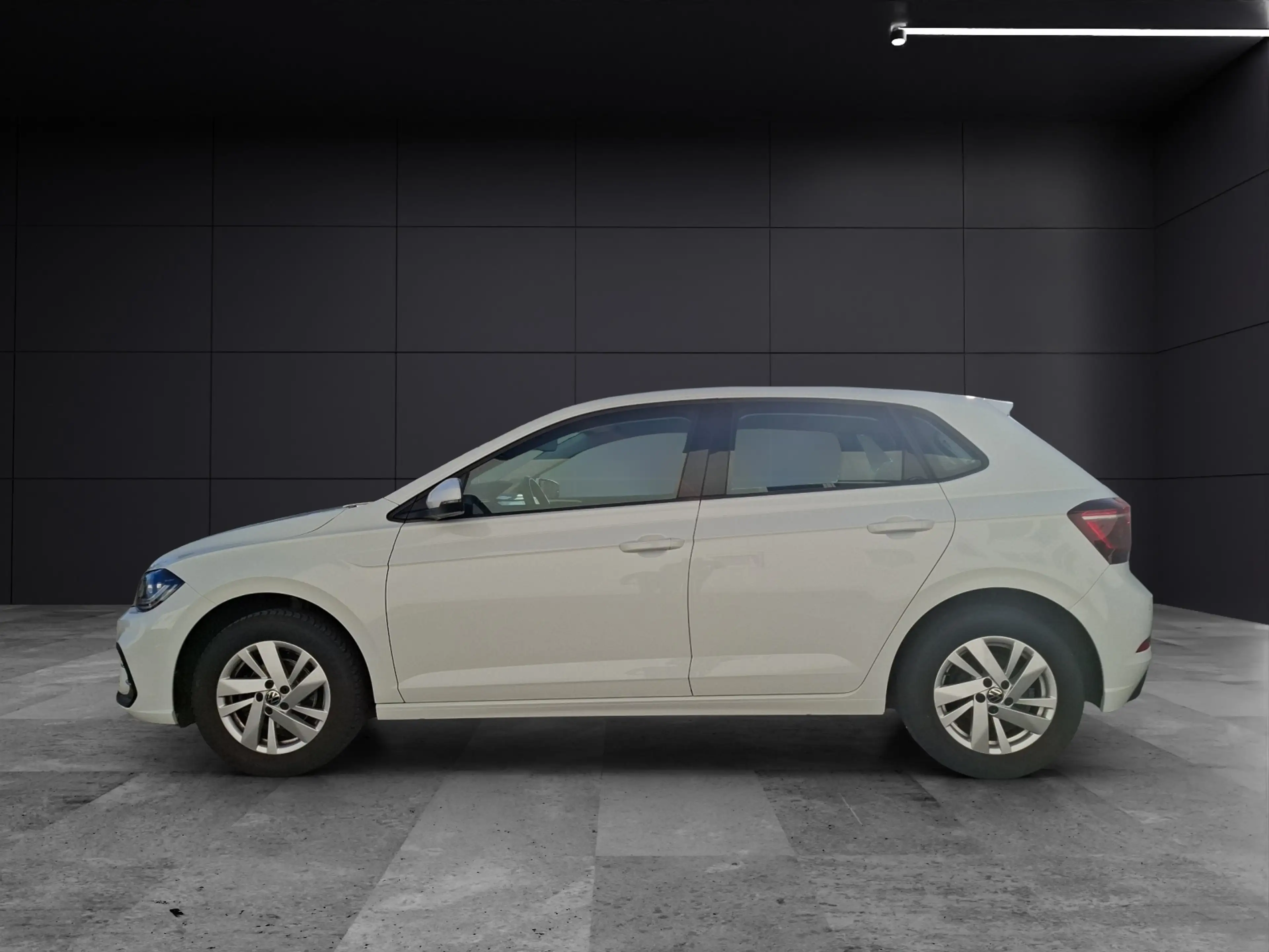 Volkswagen Polo TSI Style Matrix Navi AID ACC PDC SHZ LM — photo 2