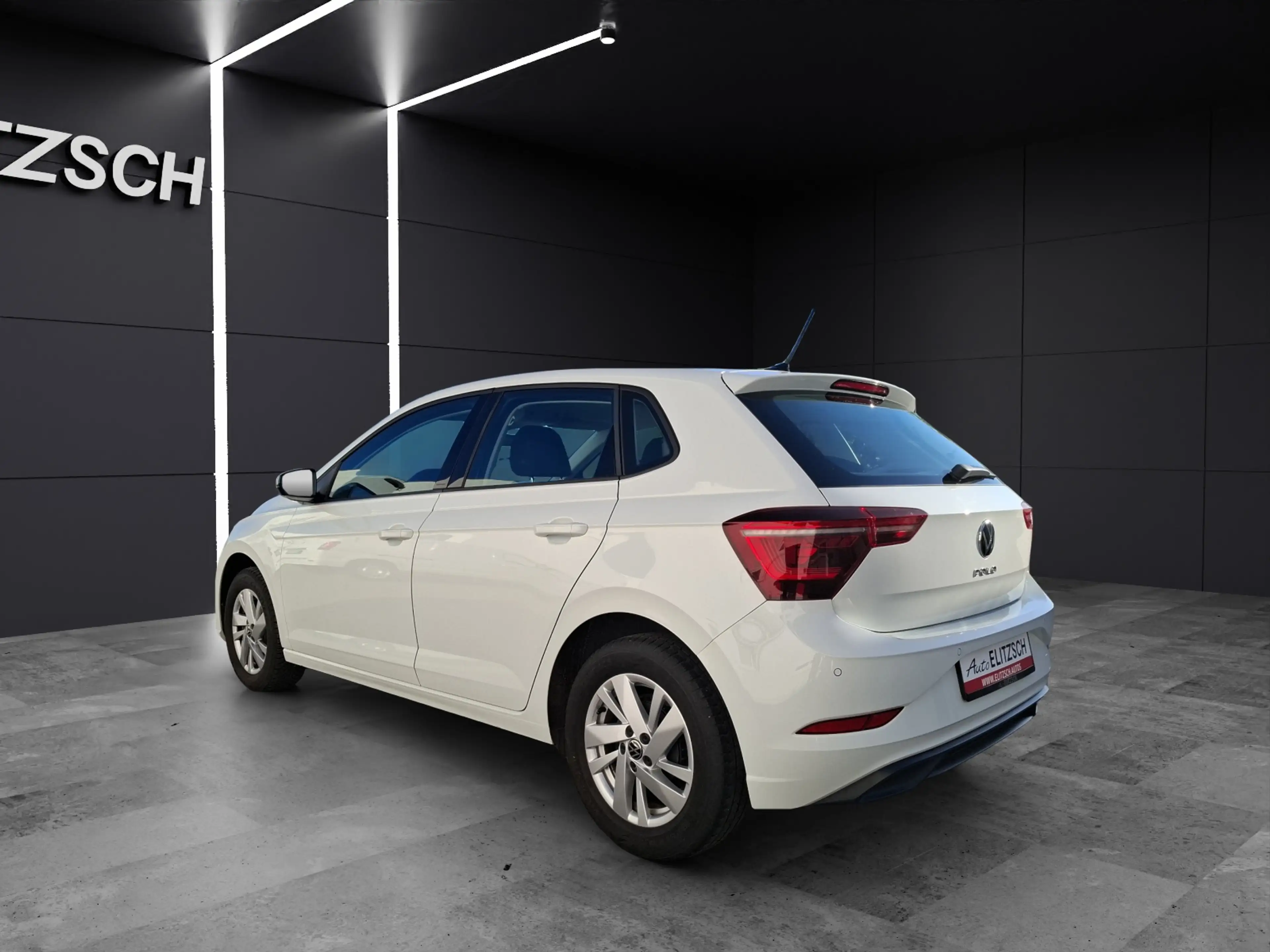 Volkswagen Polo TSI Style Matrix Navi AID ACC PDC SHZ LM — photo 3