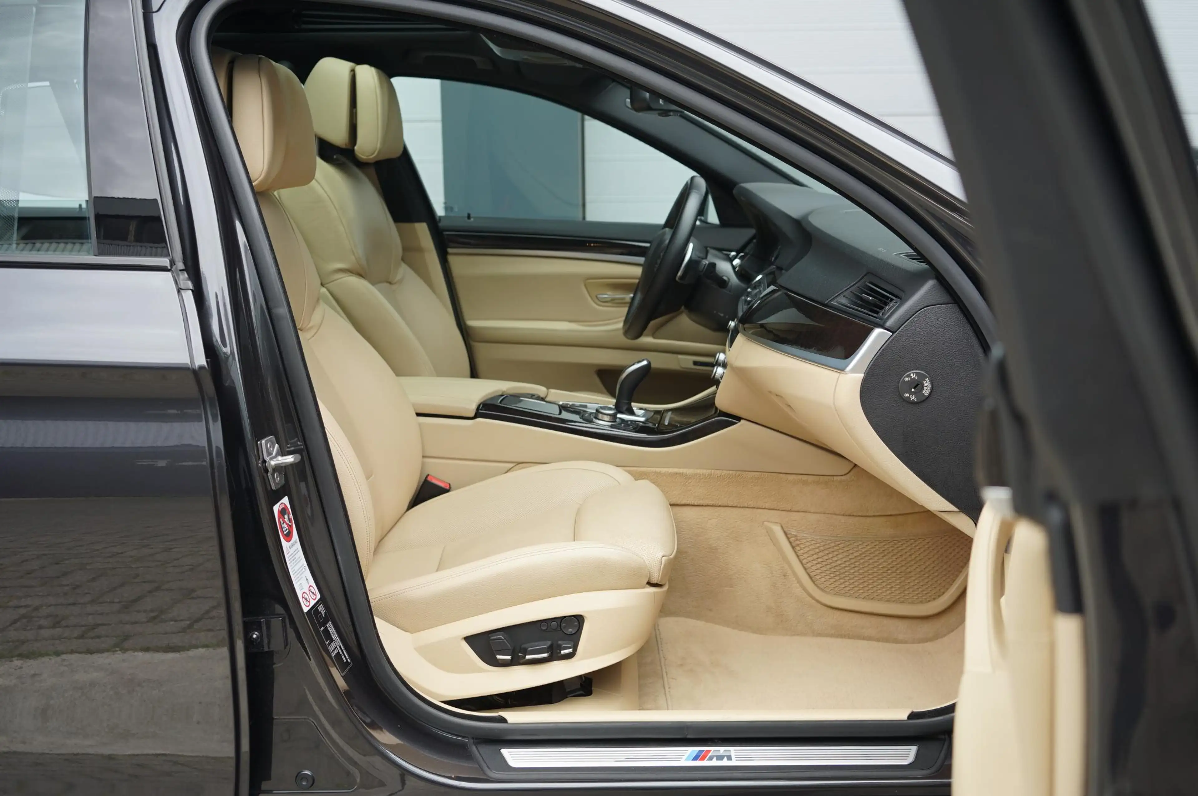 BMW 535 5-serie Touring 535xi High Executive M-pakket — photo 7