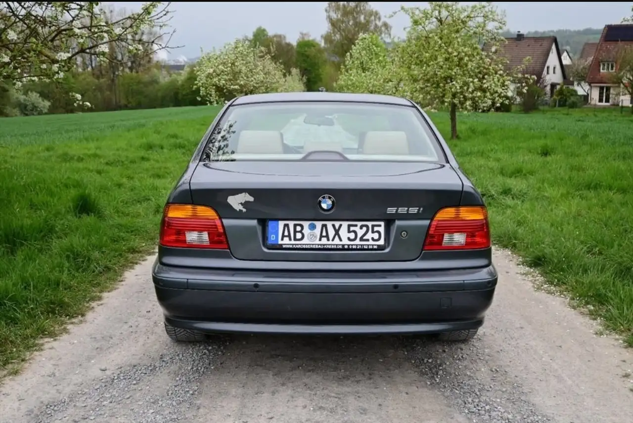 BMW 525i Automatik top Innenraum, foto 5