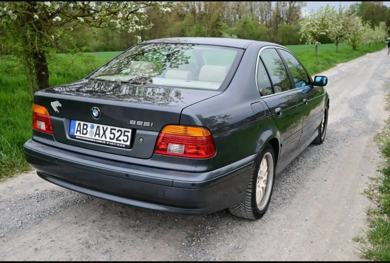 BMW 525i Automatik top Innenraum, foto 4