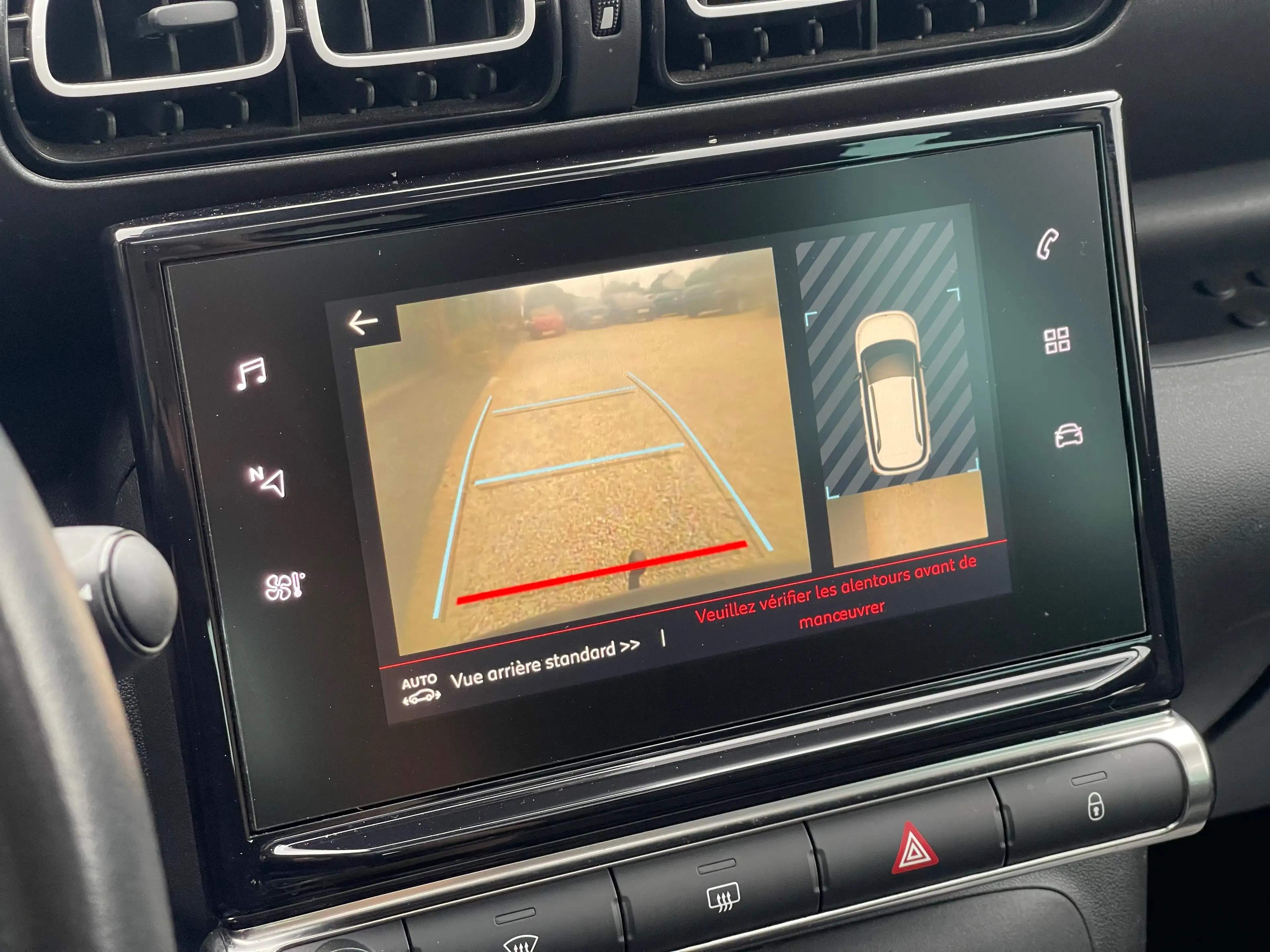 Citroen C3 Aircross 1.2i Shine S*NAVI*GARANTIE 1AN — photo 15