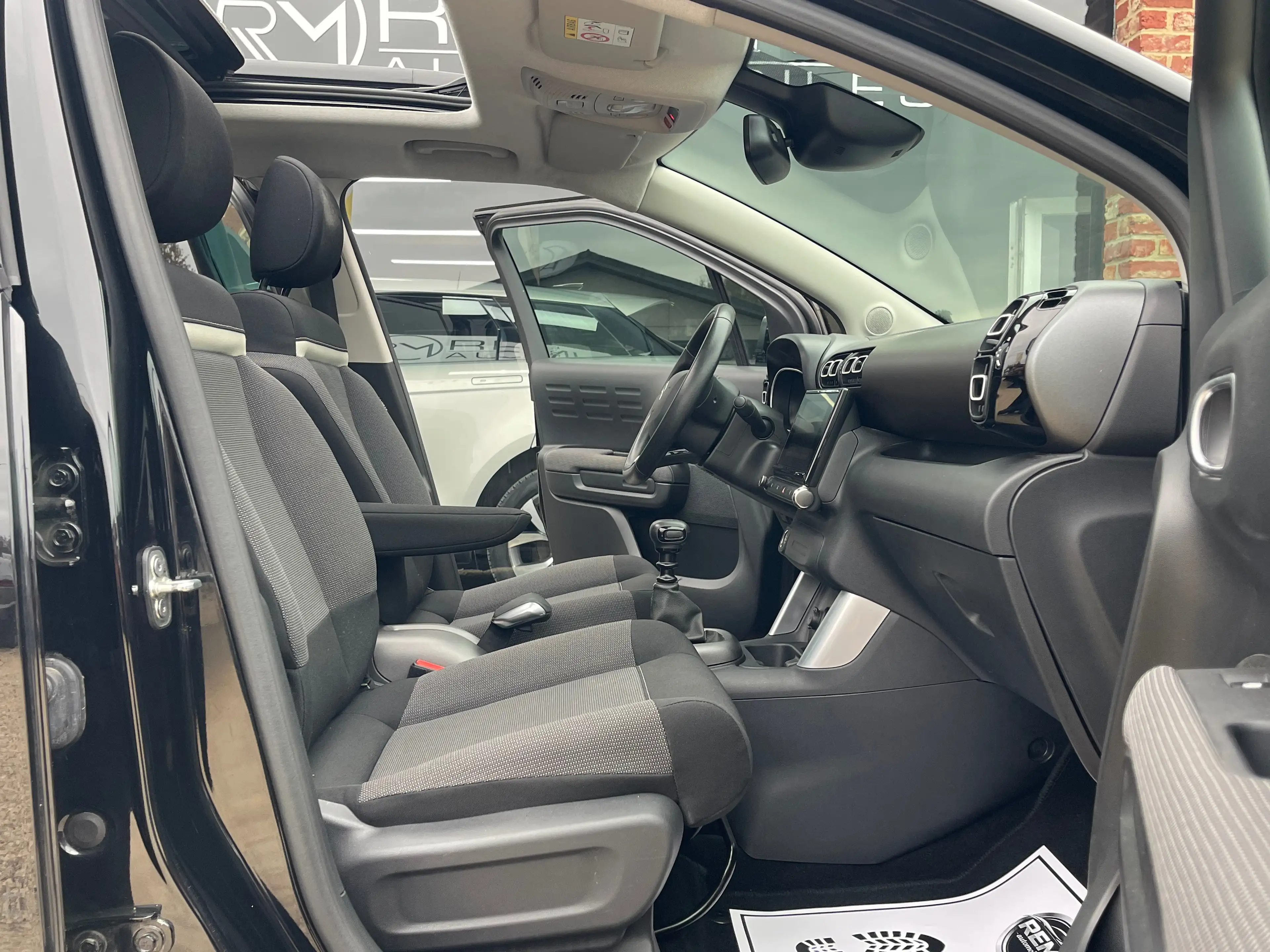 Citroen C3 Aircross 1.2i Shine S*NAVI*GARANTIE 1AN — photo 12