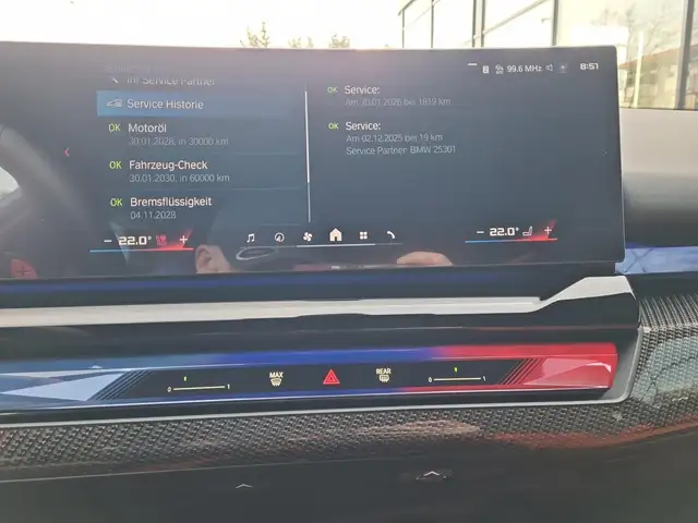 BMW M5 Basis Touring AHK+Compound+Comfort+DrivAssistPr... Ansicht 26