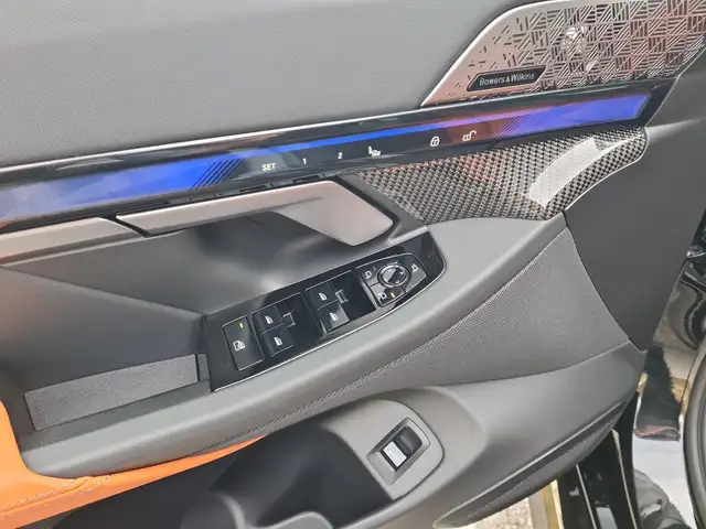 BMW M5 Basis Touring AHK+Compound+Comfort+DrivAssistPr... Ansicht 13