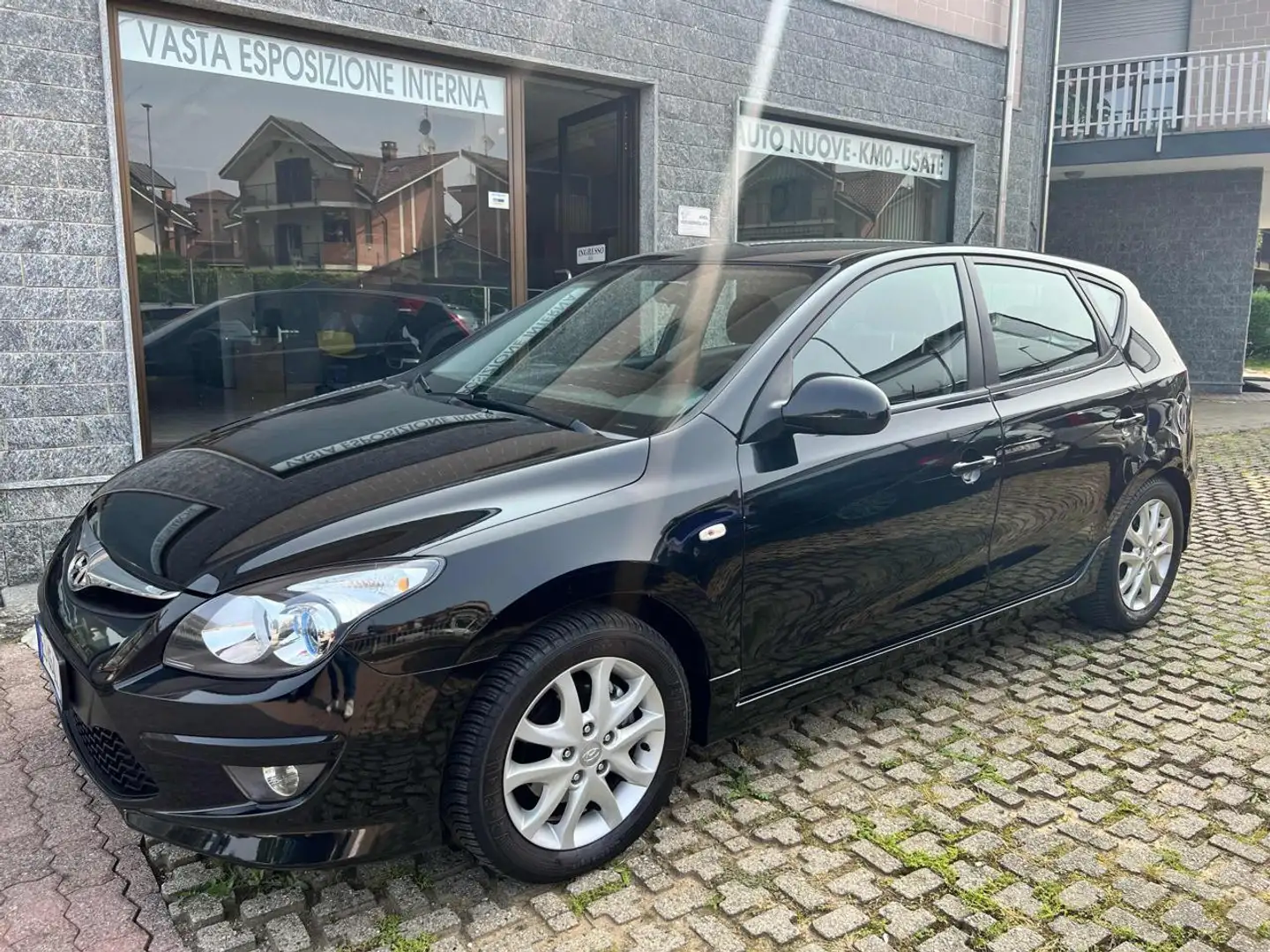 Hyundai i30 1.4 16V 109CV 5p. Active Special Nero - 1