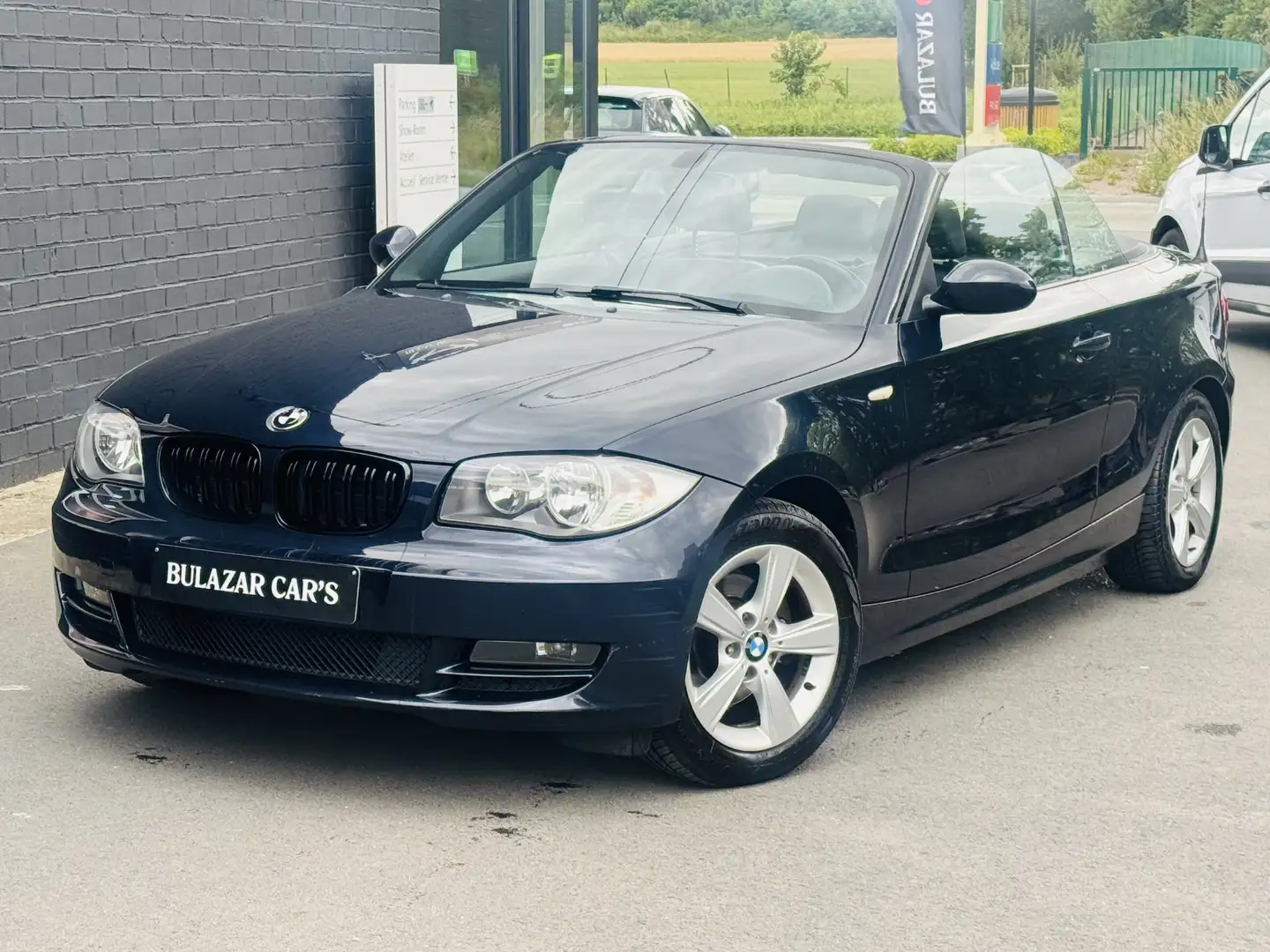 BMW 118 118i*CUIR*CARNET*USB*CLIM*GARANTIE - 1