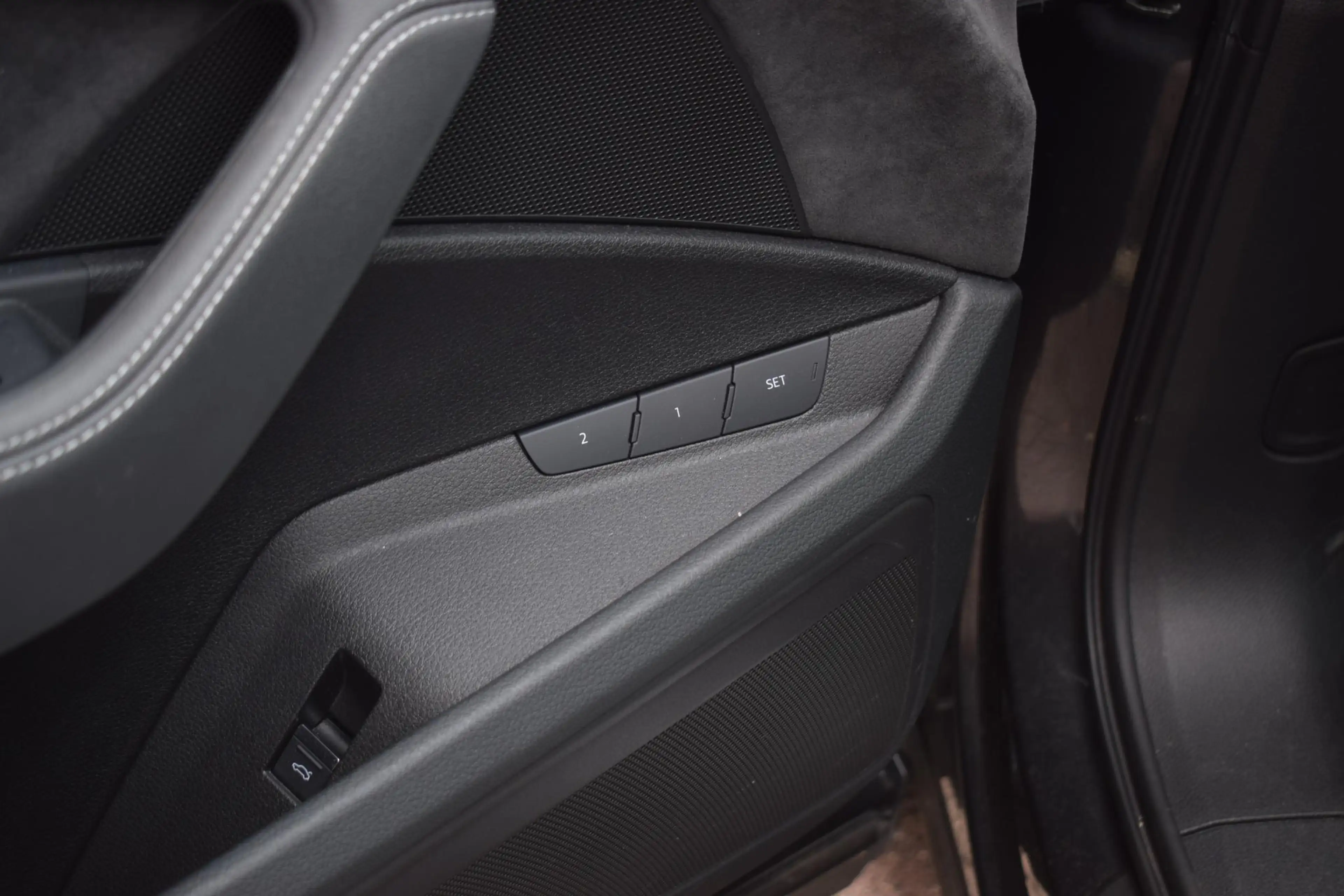 Audi e-tron 50 quattro S edition 71 kWh | Pano | Memory | Came — photo 8