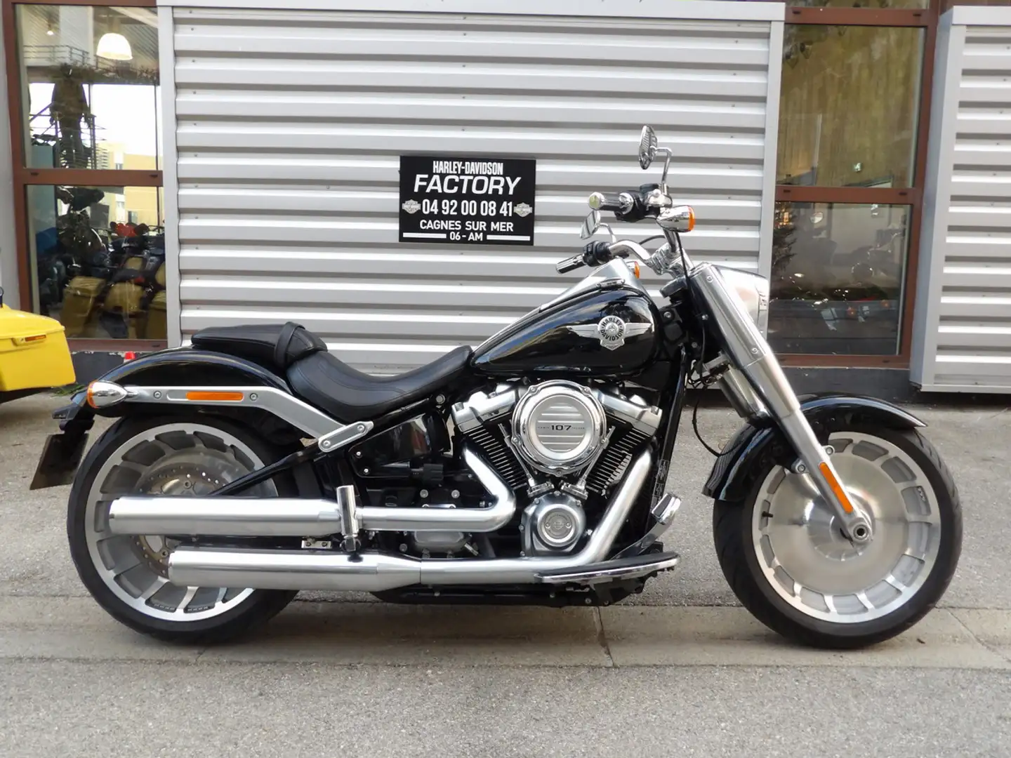 Harley-Davidson Fat Boy Negru - 1