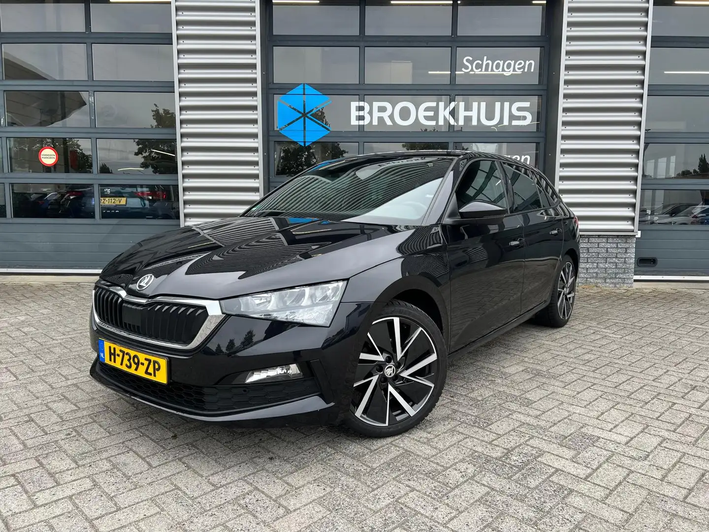 Skoda Scala 1.5 TSI 150 pk Sport Business 7-DSG | Apple Carpla Noir - 1