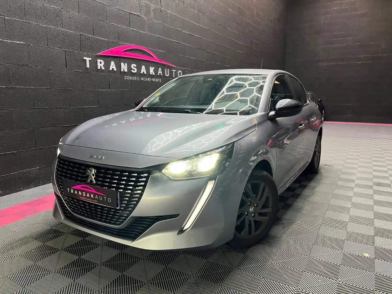 Peugeot 208 BlueHDi 100 SS BVM6 Active / CARPLAY / C