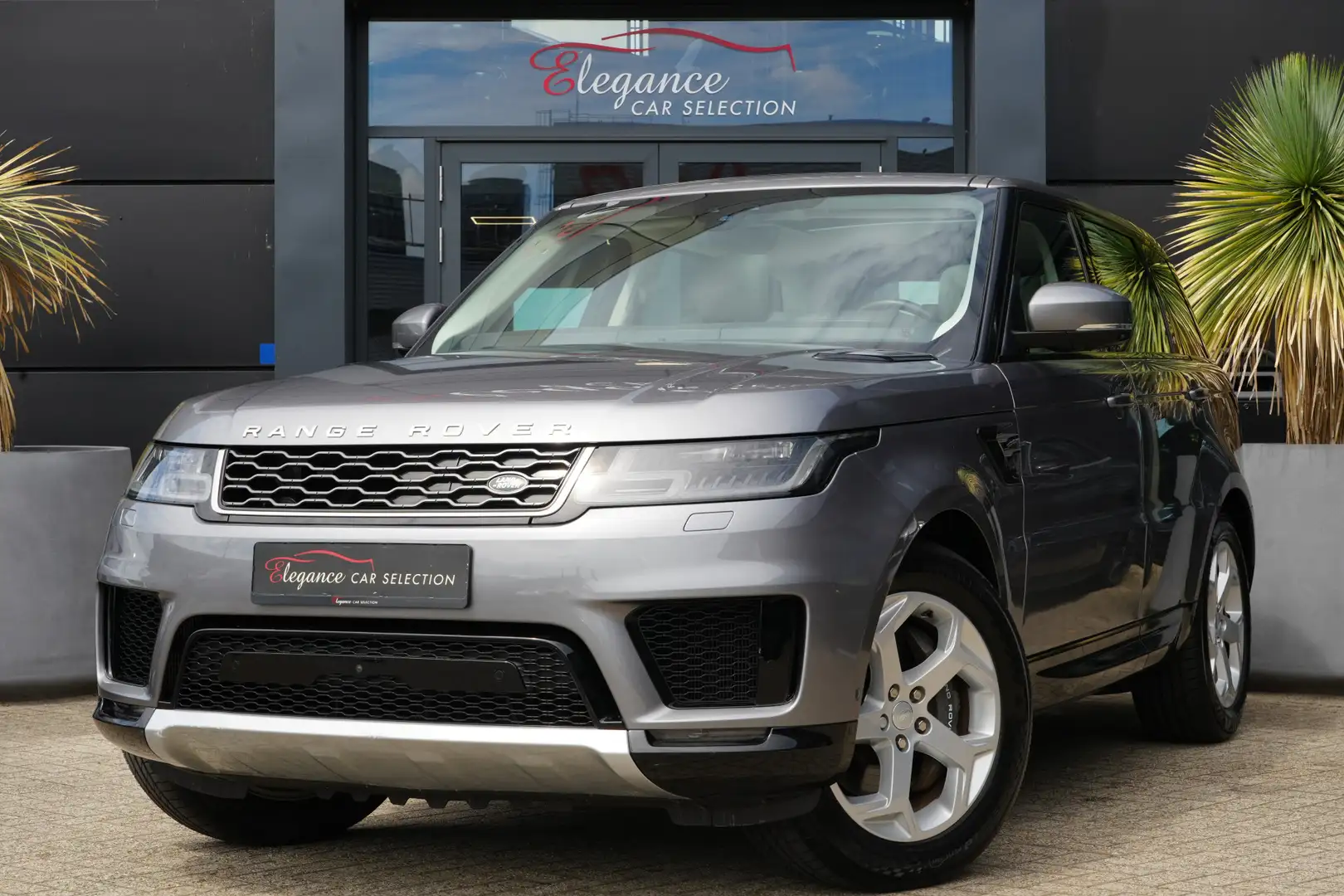 Land Rover Range Rover Sport 2.0 P400e HSE 404pk Panoramadak/Stoelverwarming/36 Grijs - 1