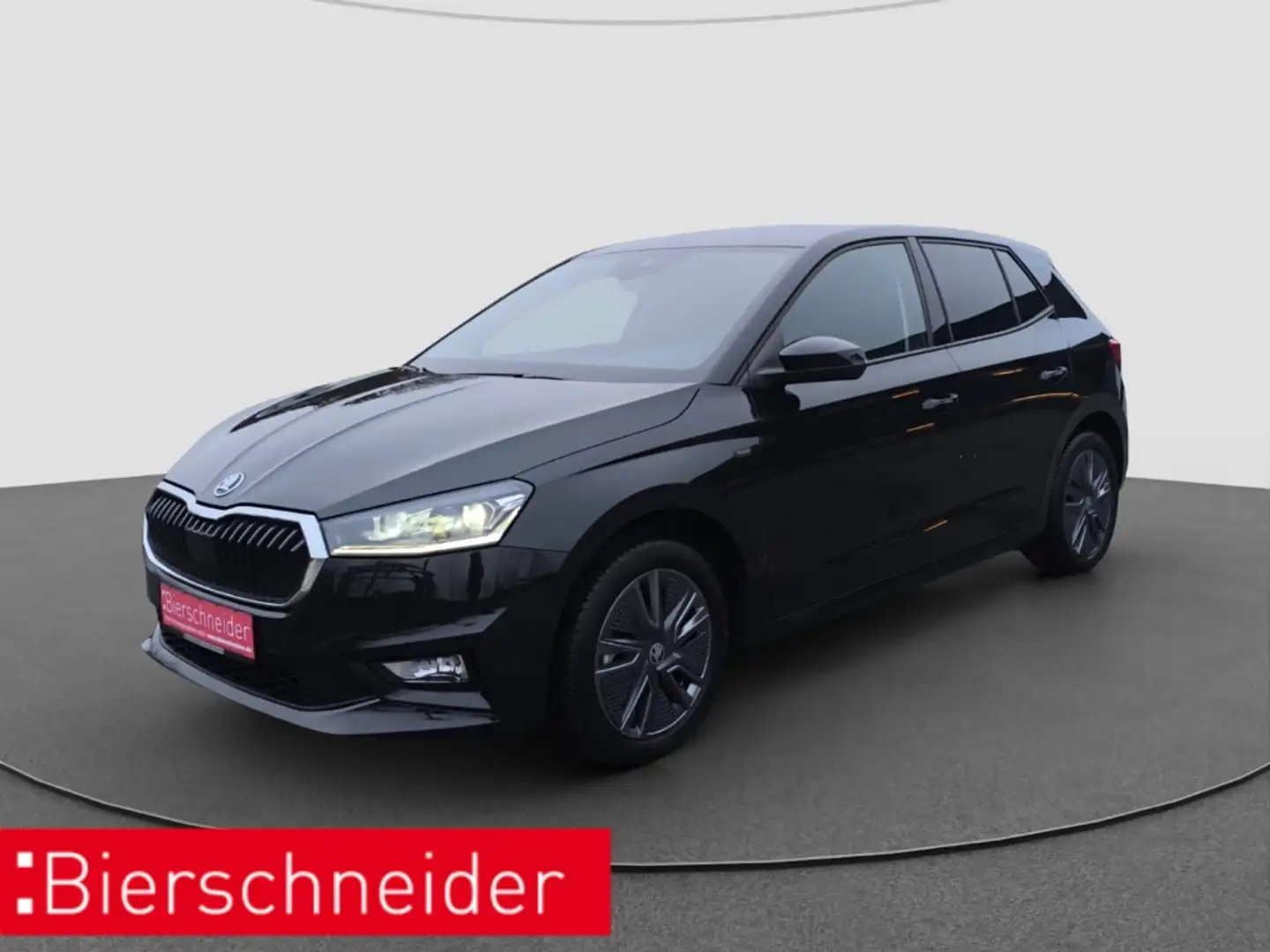 Skoda Fabia 1.5 TSI DSG Tour NAVI AHK ACC PDC RFK SMART Schwarz - 1