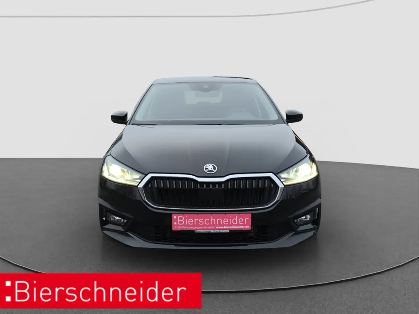 Skoda Fabia 1.5 TSI DSG Tour NAVI AHK ACC PDC RFK SMART Schwarz - 2