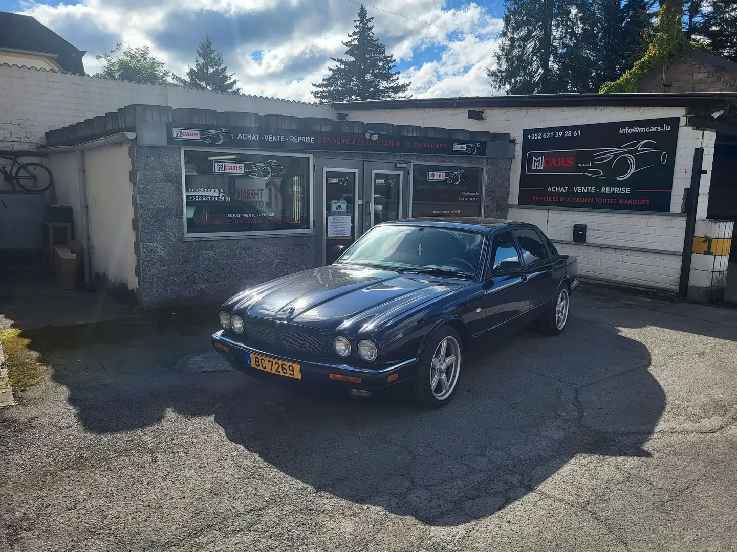 Jaguar XJ 4.0 SPORT Černá - 1