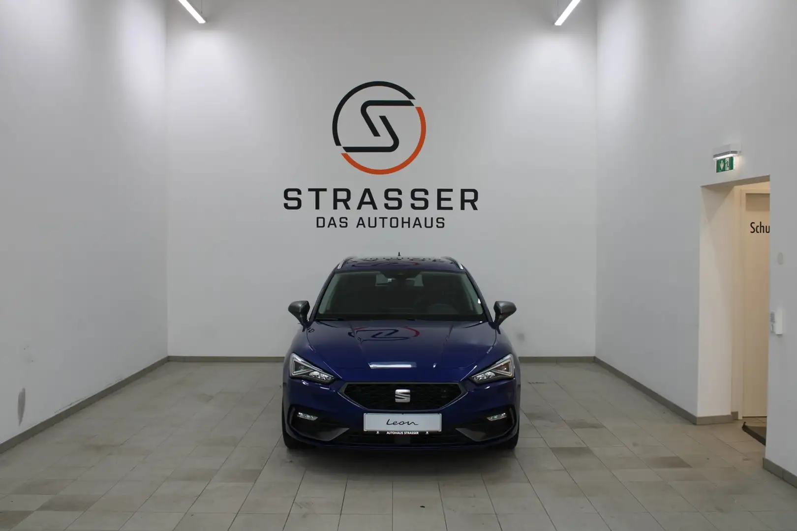 SEAT Leon FR 2.0 TDI DSG 4Drive Bleu - 2