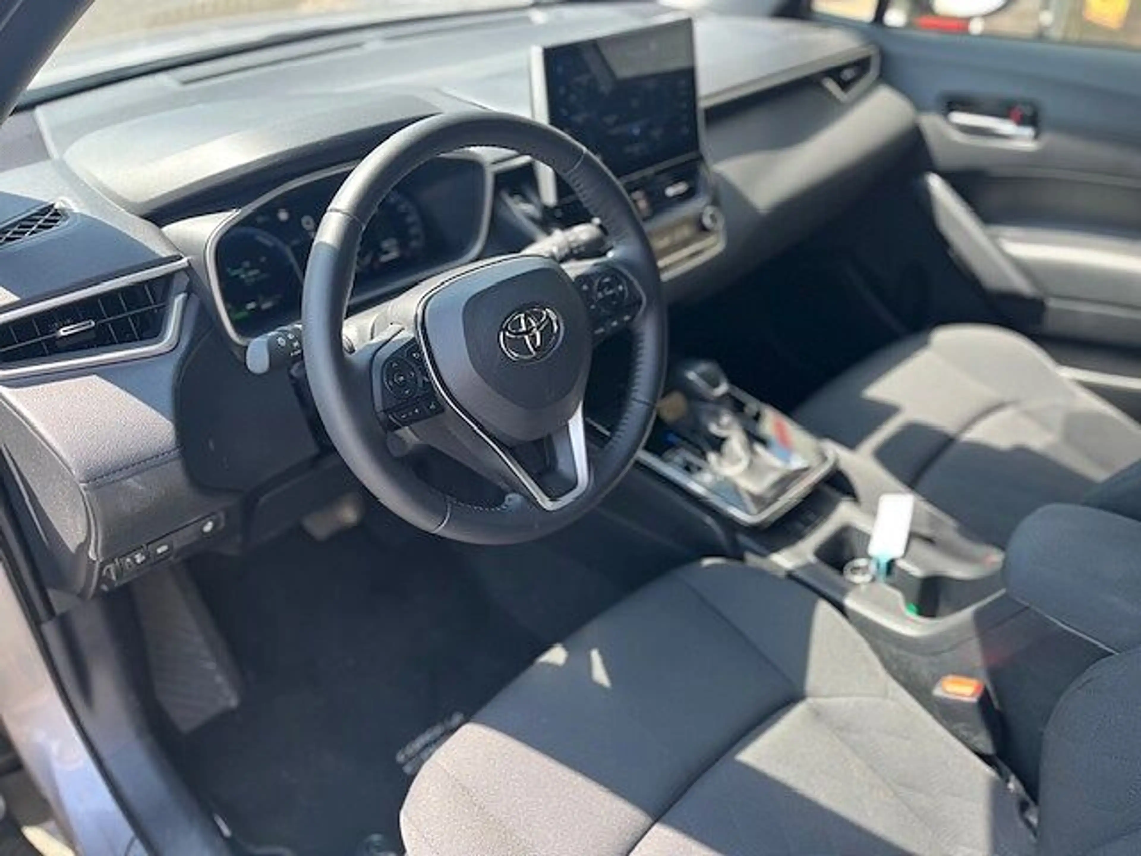 Toyota Corolla Cross 2.0 Hybrid Teamplayer - Navi, LHZ., SHZ,. LED ... — photo 13