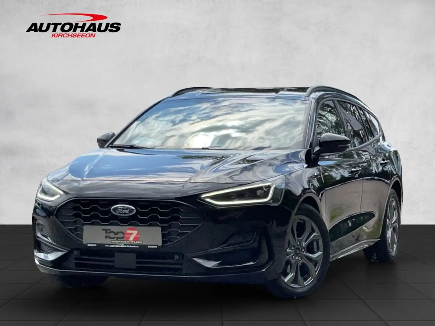 Ford Focus ST-Line Turnier Automatik Sportpaket Navi Schwarz - 2