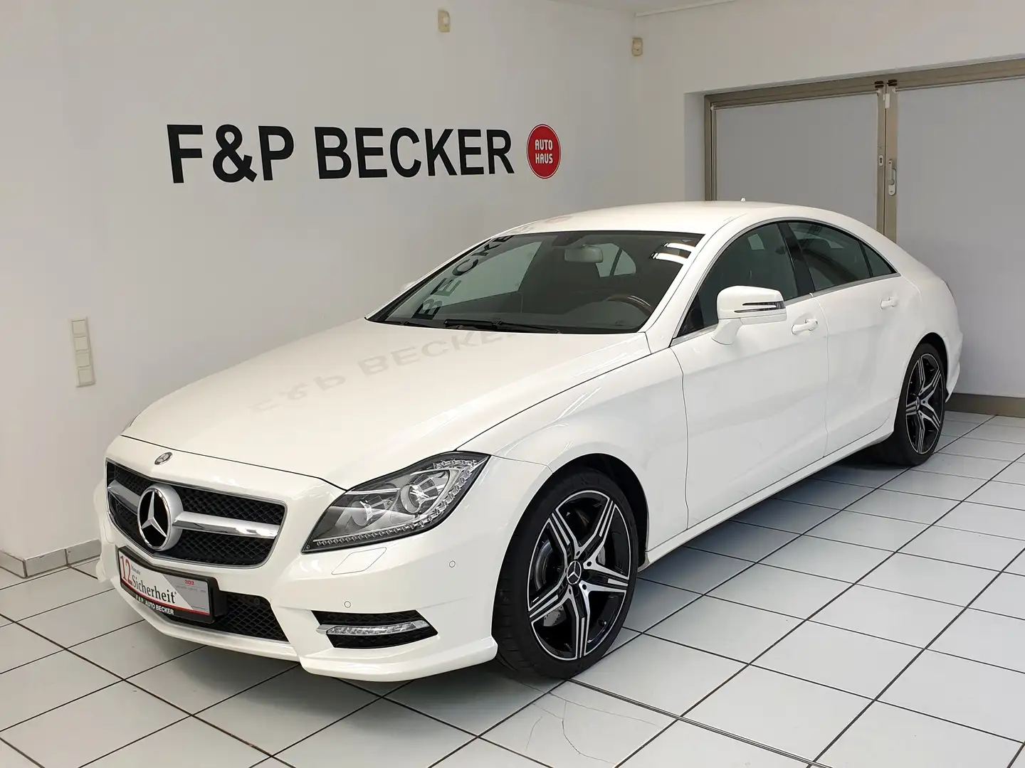 Mercedes-Benz CLS 500 7G AMG Line 1.Hand Scheckheft Deutsches KFZ Fehér - 1