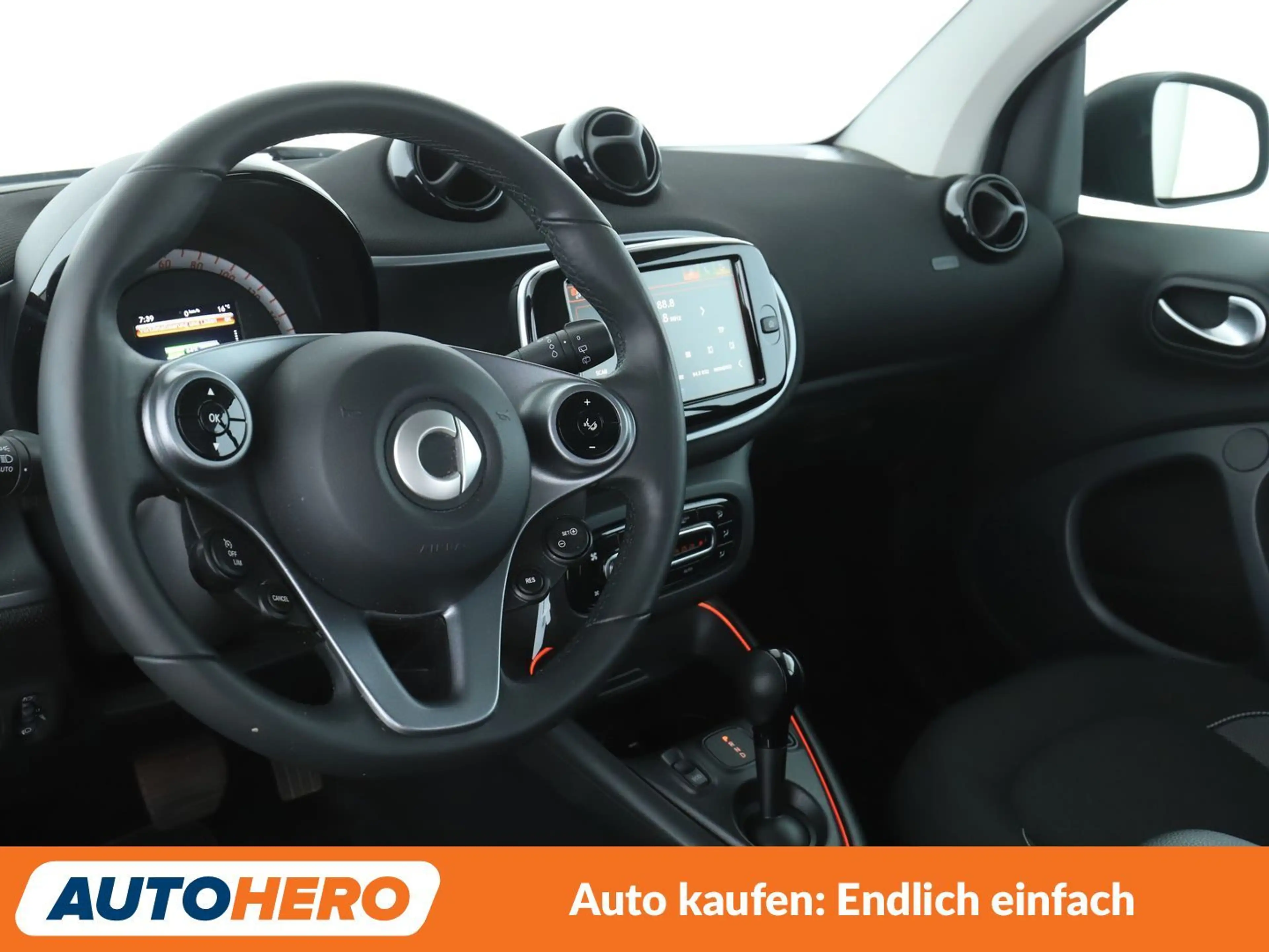 smart forTwo electric drive 60 kW passion Aut.*LED*TEMPO*PDC* — photo 11