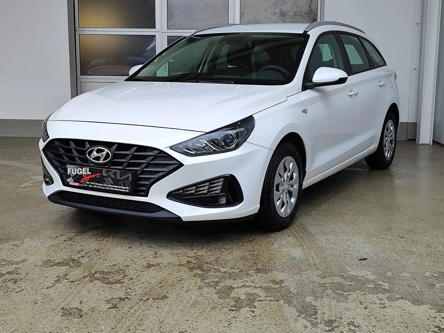 Hyundai i30 Kombi 1.5 CVVT Klima|Temp. Weiß - 2