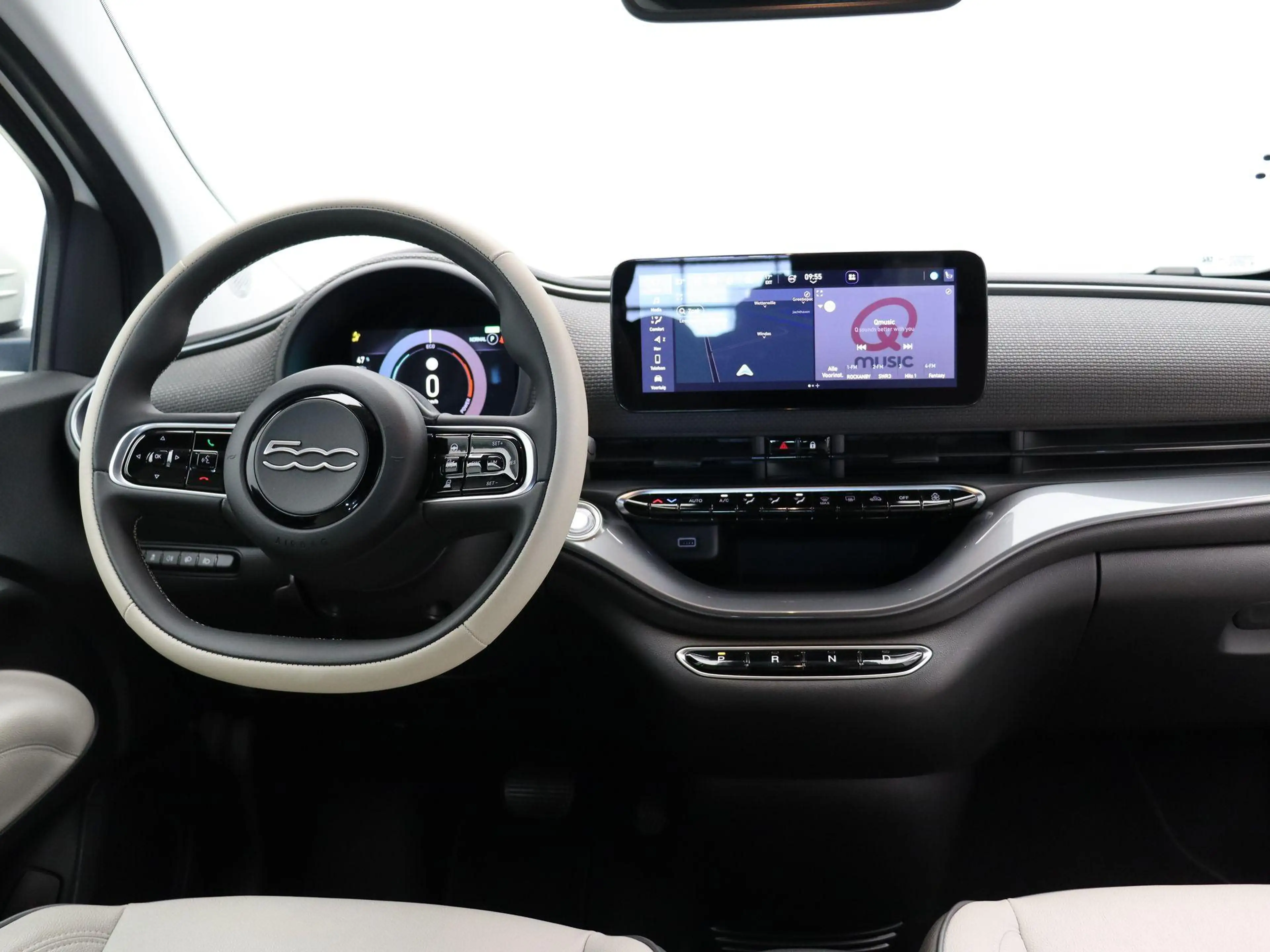 Fiat 500C La Prima 42 kWh | WLTP 299km | Getint Glas | Full — photo 8