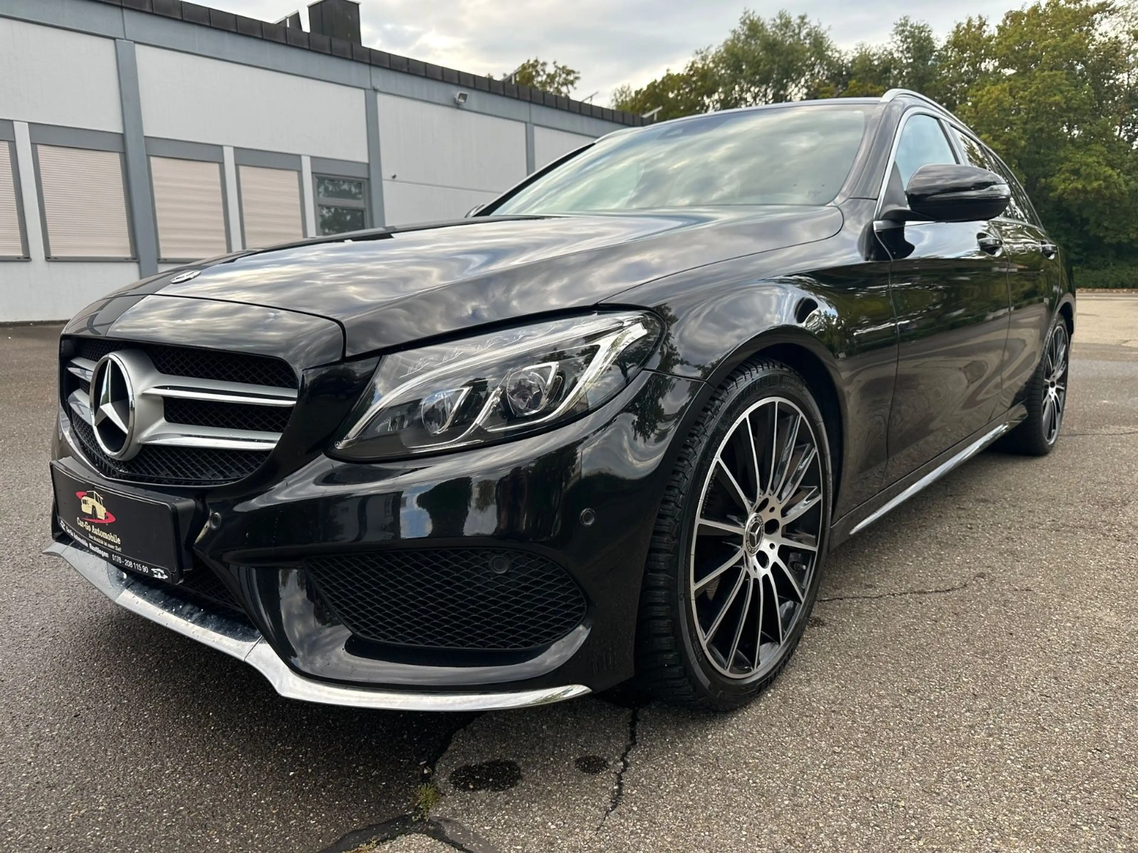 Mercedes-Benz C 250 AMG Line*LED*Navi*Kam*Leder*19"AMG Allwet.