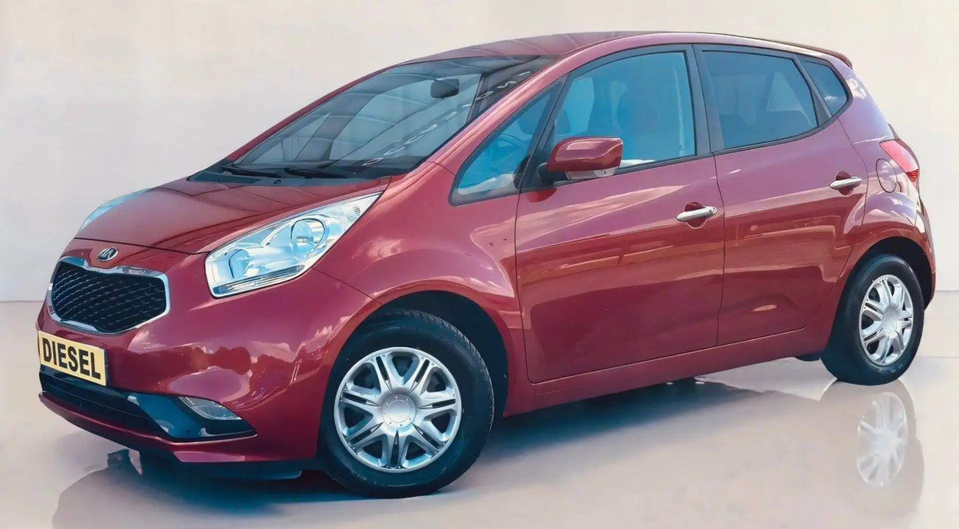 Kia Venga II 1.6 CRDI 115ch (6 cv) 16V Turbo FAP-DPF - BVM6  Rojo - 1