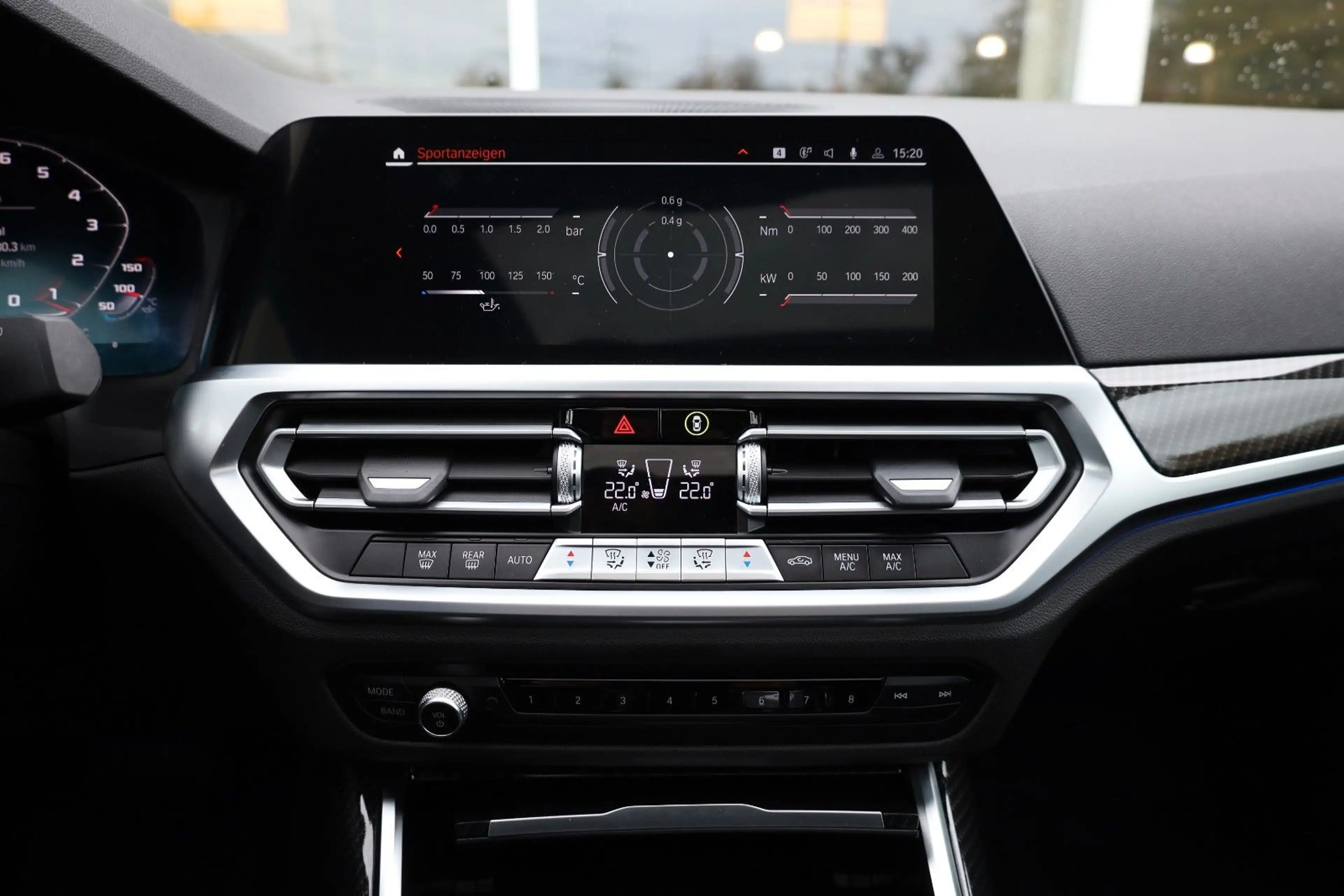 BMW 330 i/M/KAMERA/SBD/LED/PDC/BTH/MFL/TEMP/WIFI/R20 — photo 13
