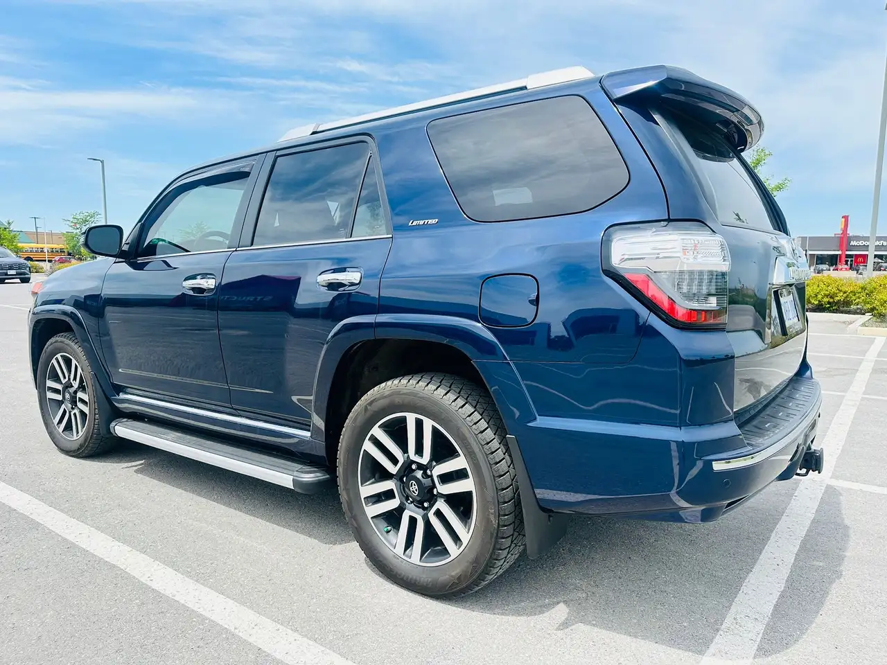 Toyota 4-Runner снимка Toyota 4-Runner