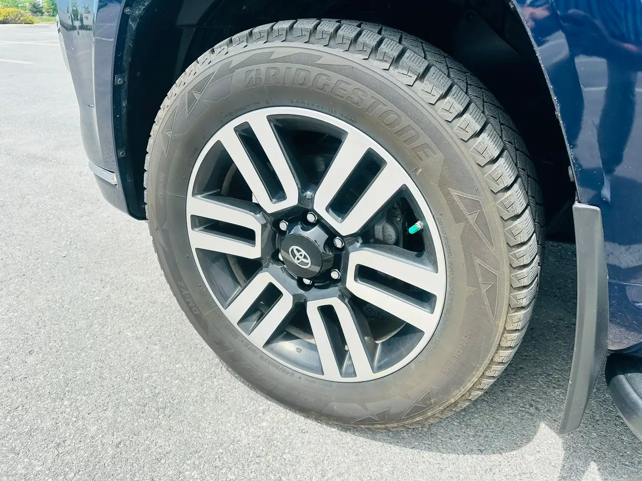 Toyota 4-Runner снимка Toyota 4-Runner