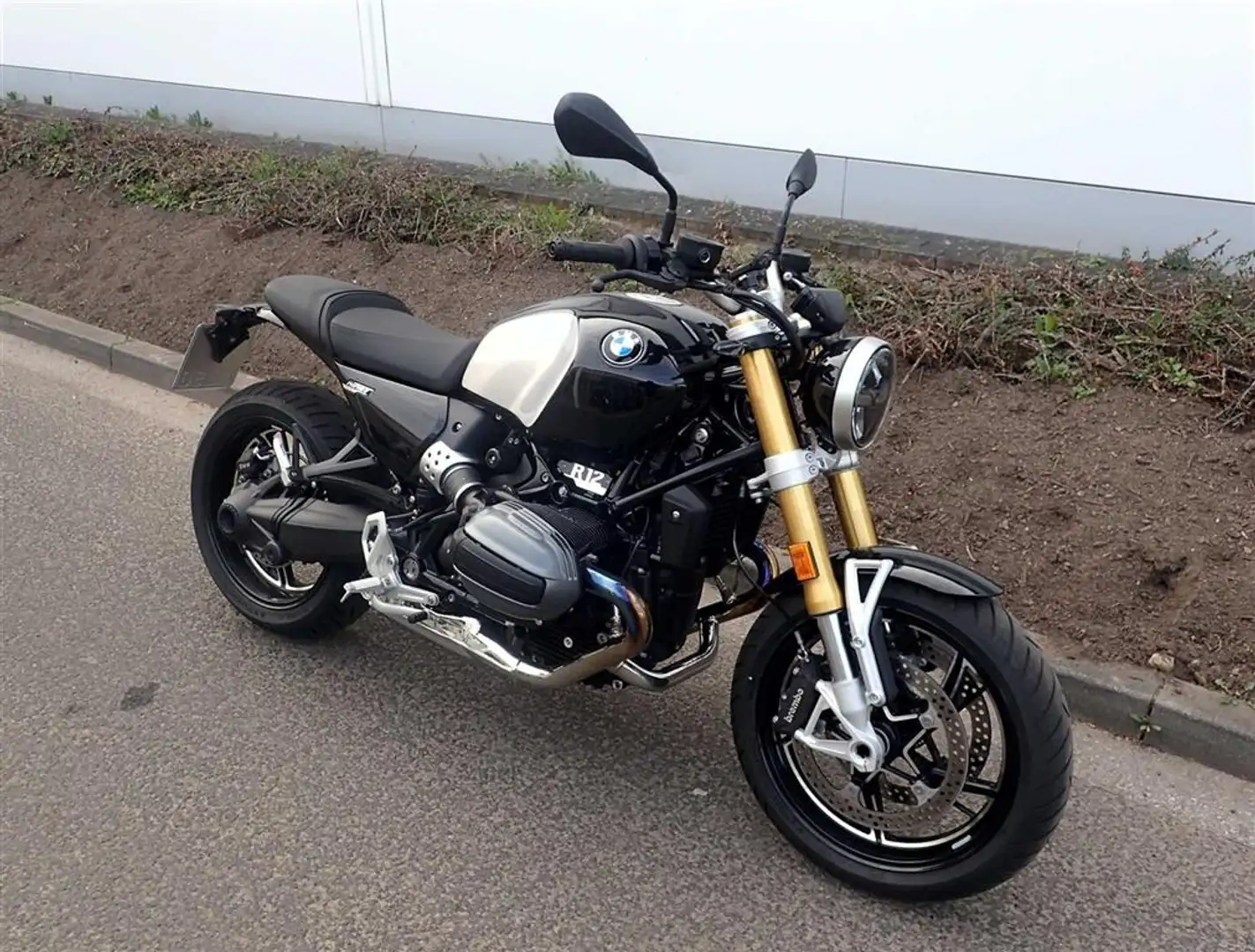 BMW R 12 nineT Premium Selection ! Schwarz - 2