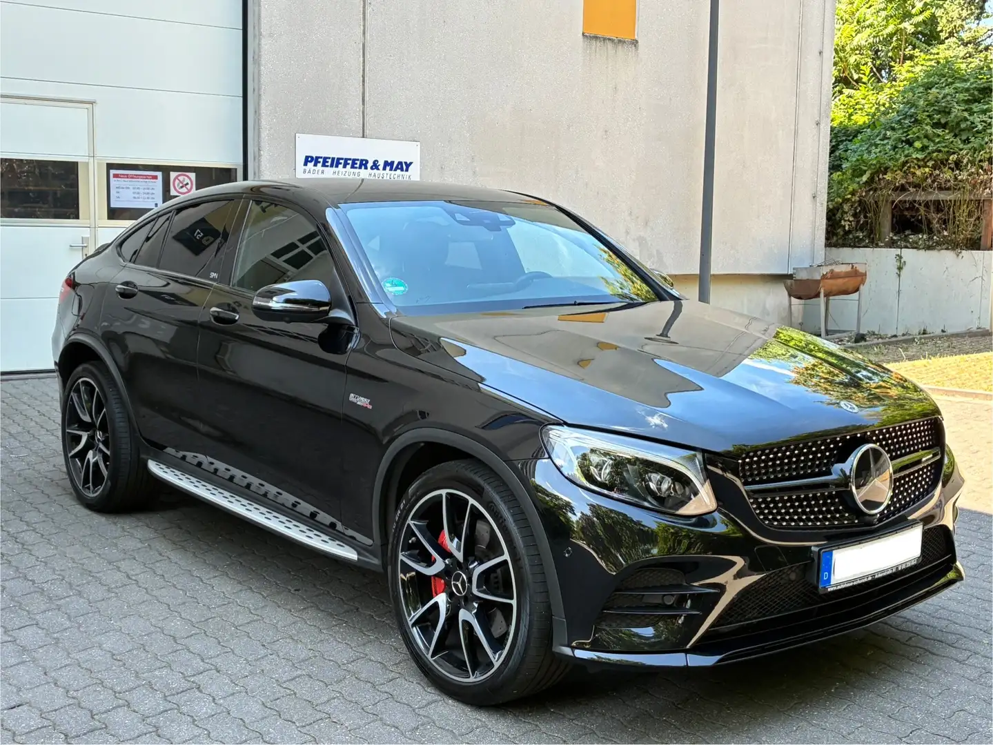 Mercedes-Benz GLC 43 AMG GLC 43 AMG 4Matic Coupe Head-Up Burmester. Black - 2