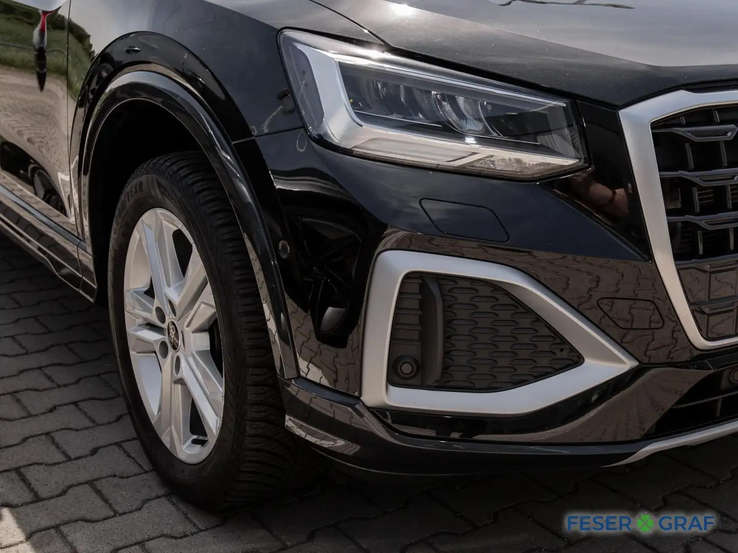 Audi Q2 35 TFSI advanced Stronic,LED,Pano,Kamera Schwarz - 2