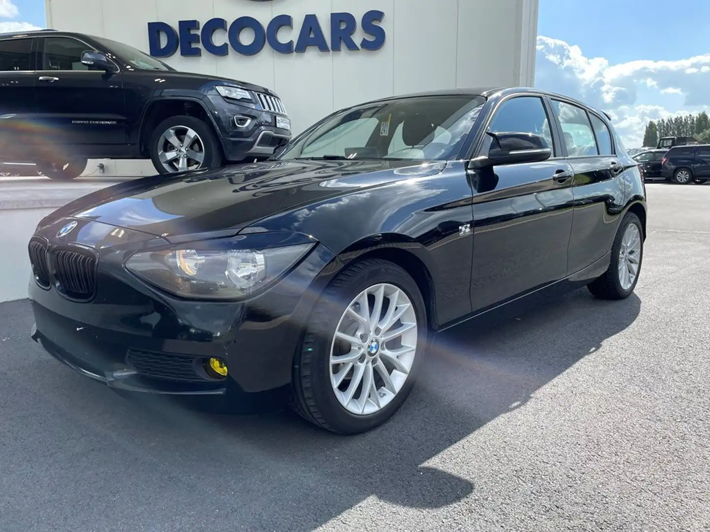 BMW 114 Ideale starterswagen Noir - 1