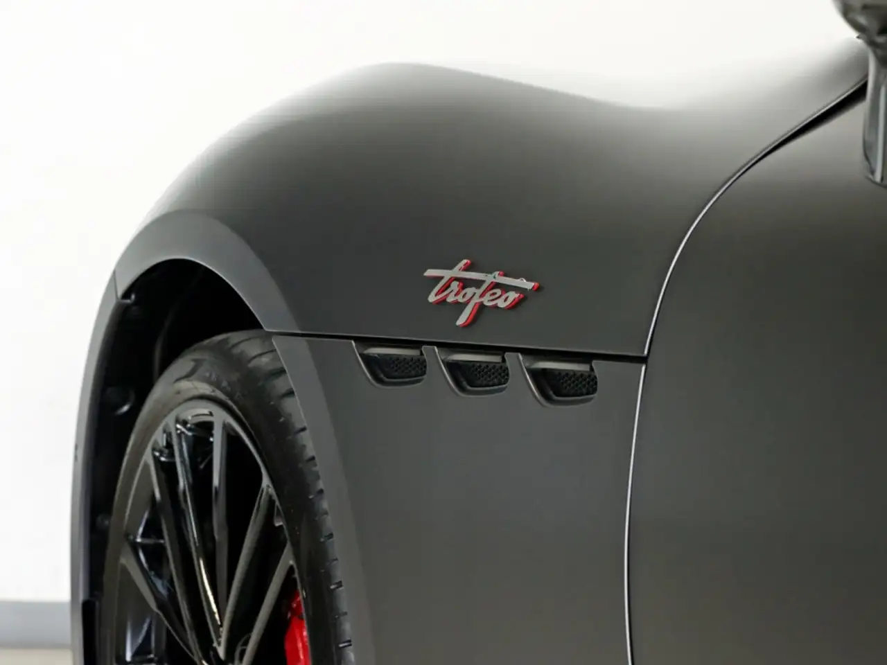 Maserati GranTurismo 2025 — фото 20